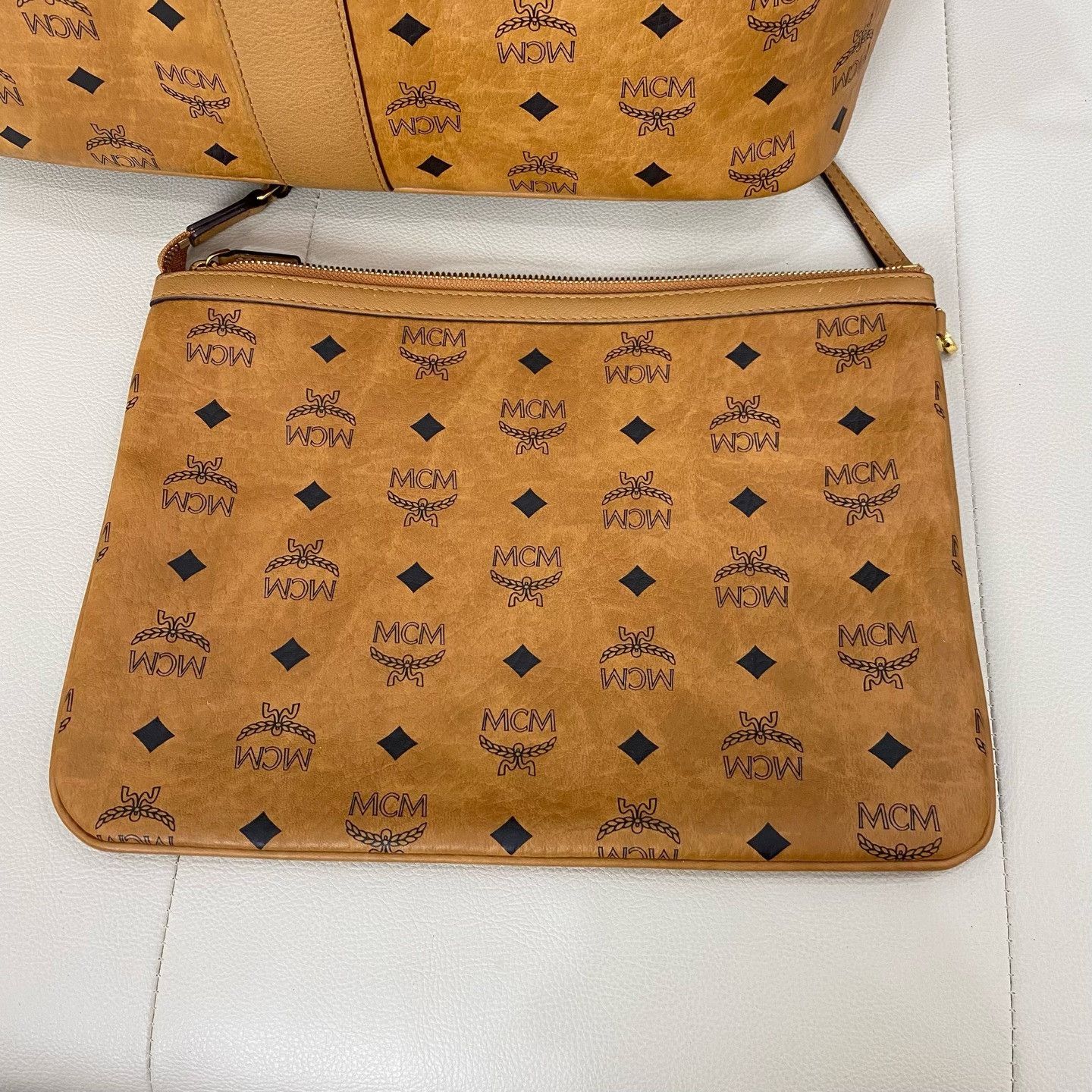MCM Pre-loved Bag Very good condition Size ONE SIZE - 2 Thumbnail