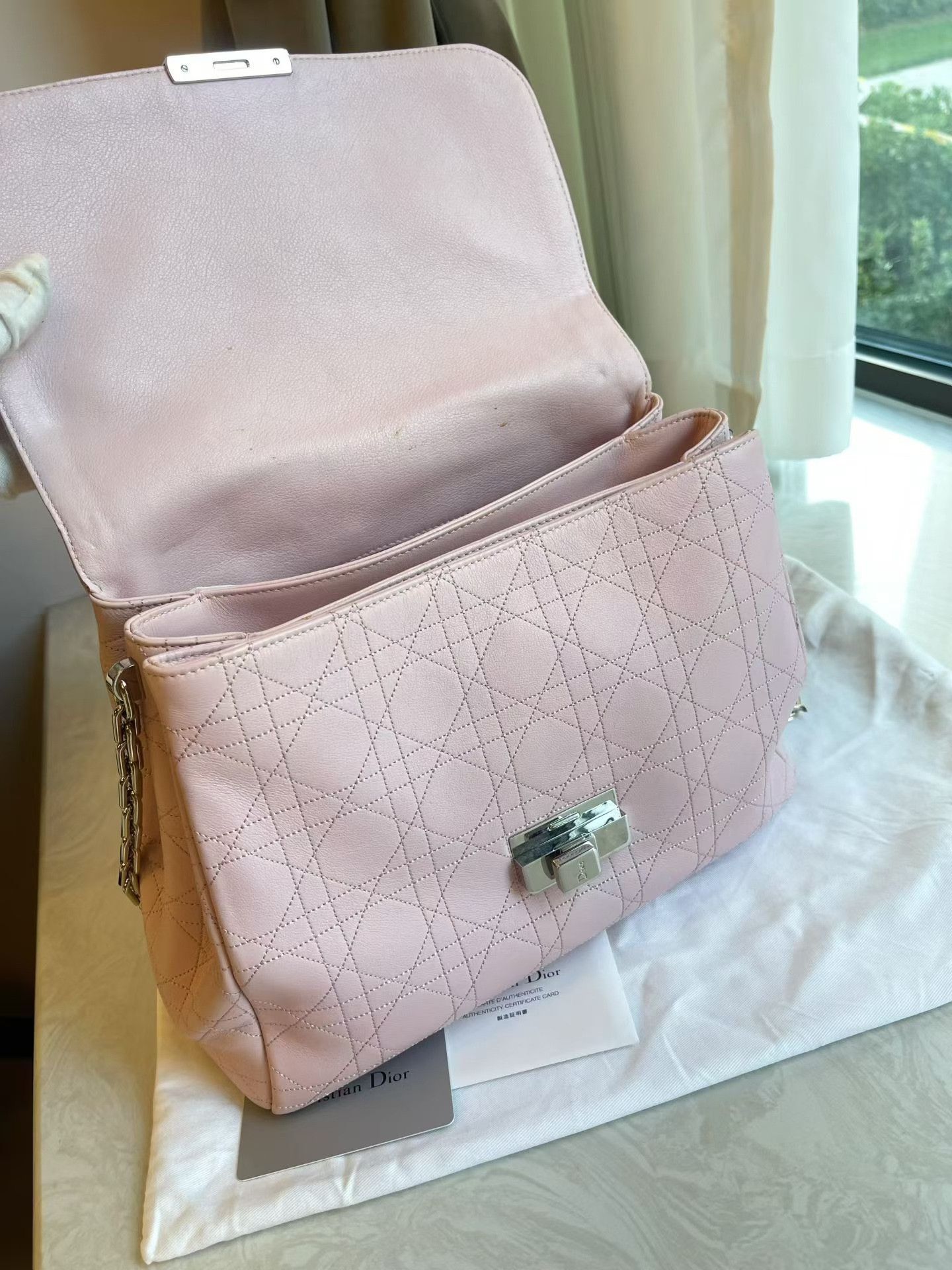 Dior Pre-loved Bag Very good condition Size ONE SIZE - 7 Thumbnail