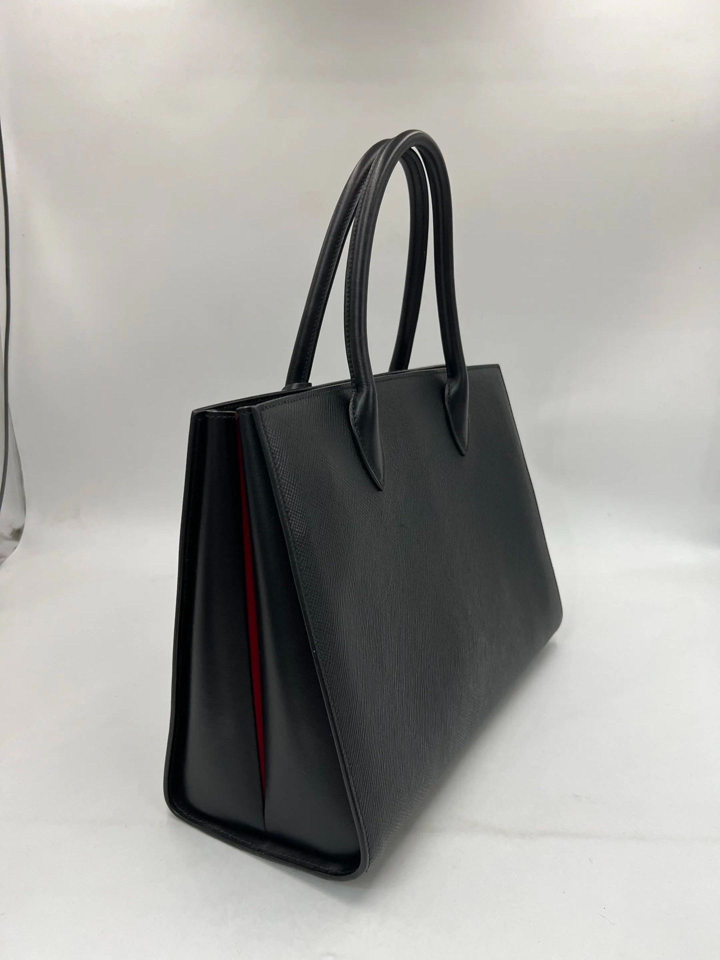 Prada Pre-loved Bag Very good condition Size ONE SIZE - 6 Thumbnail