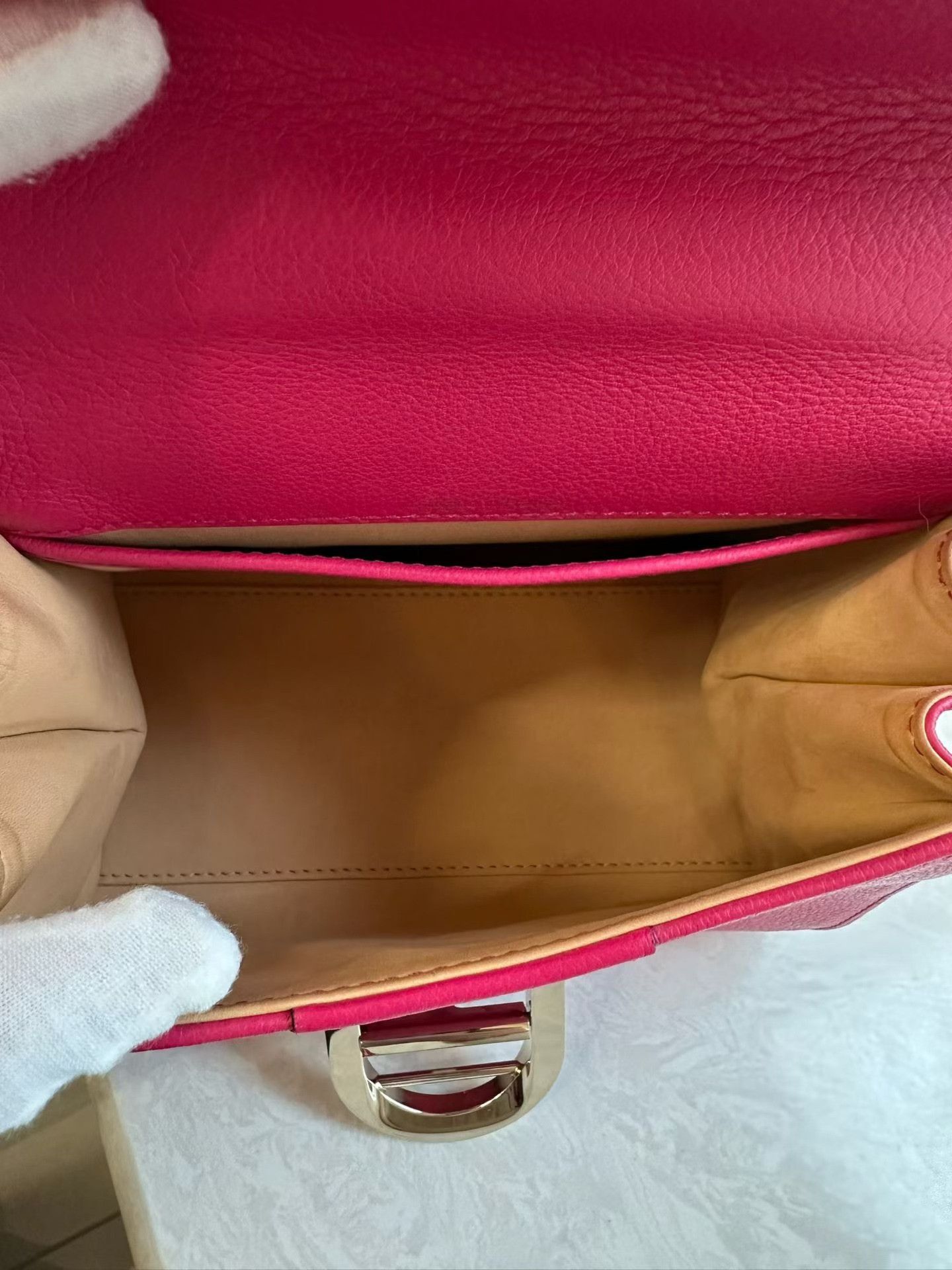 Louis Vuitton Pre-loved Bag Very good condition Size ONE SIZE - 8 Thumbnail