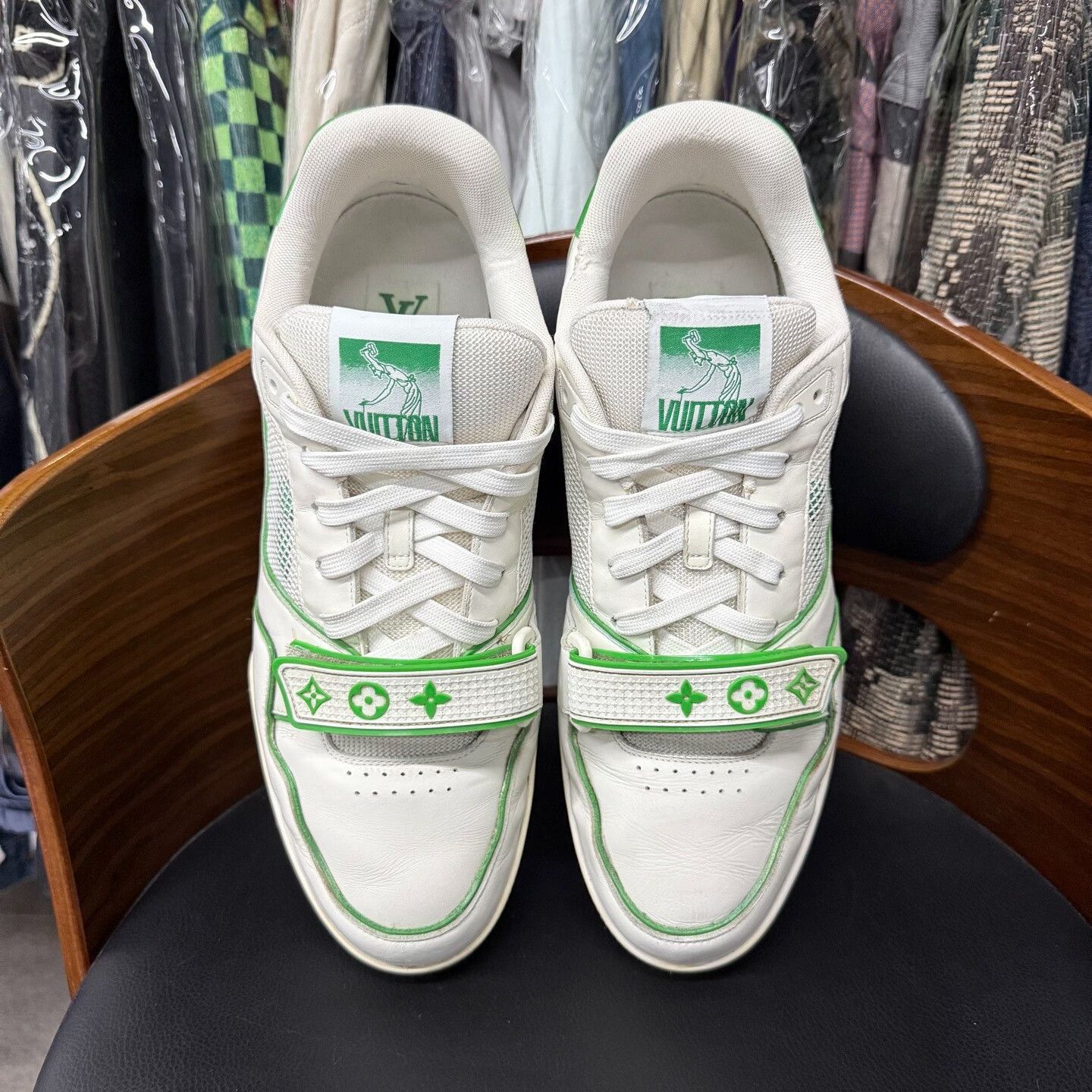 Louis Vuitton Louis Vuitton Training Green Lowtop Sneakers 10.5 Men Size US 10.5 / EU 43-44 - 5 Thumbnail