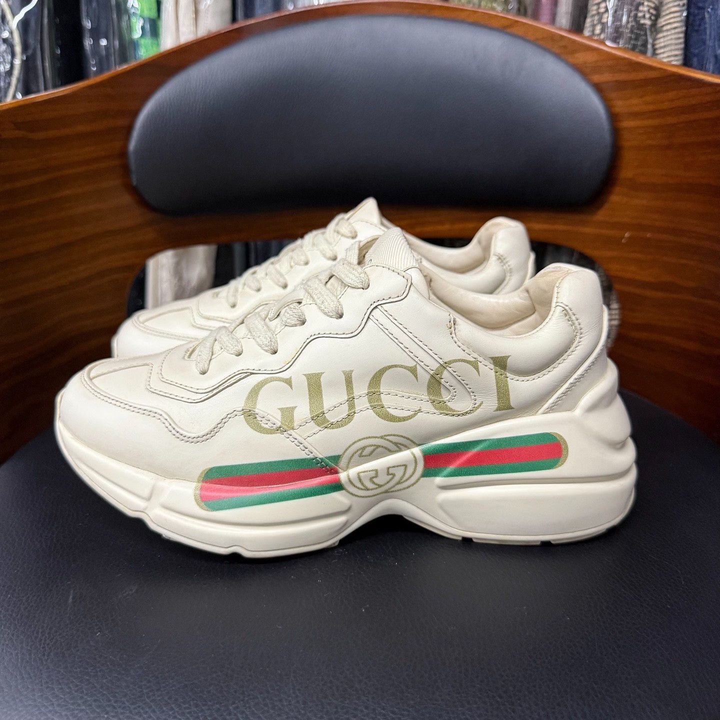 Gucci Gucci White Lowtop Sneakers 5 Men Size US 5 / EU 37 - 6 Thumbnail