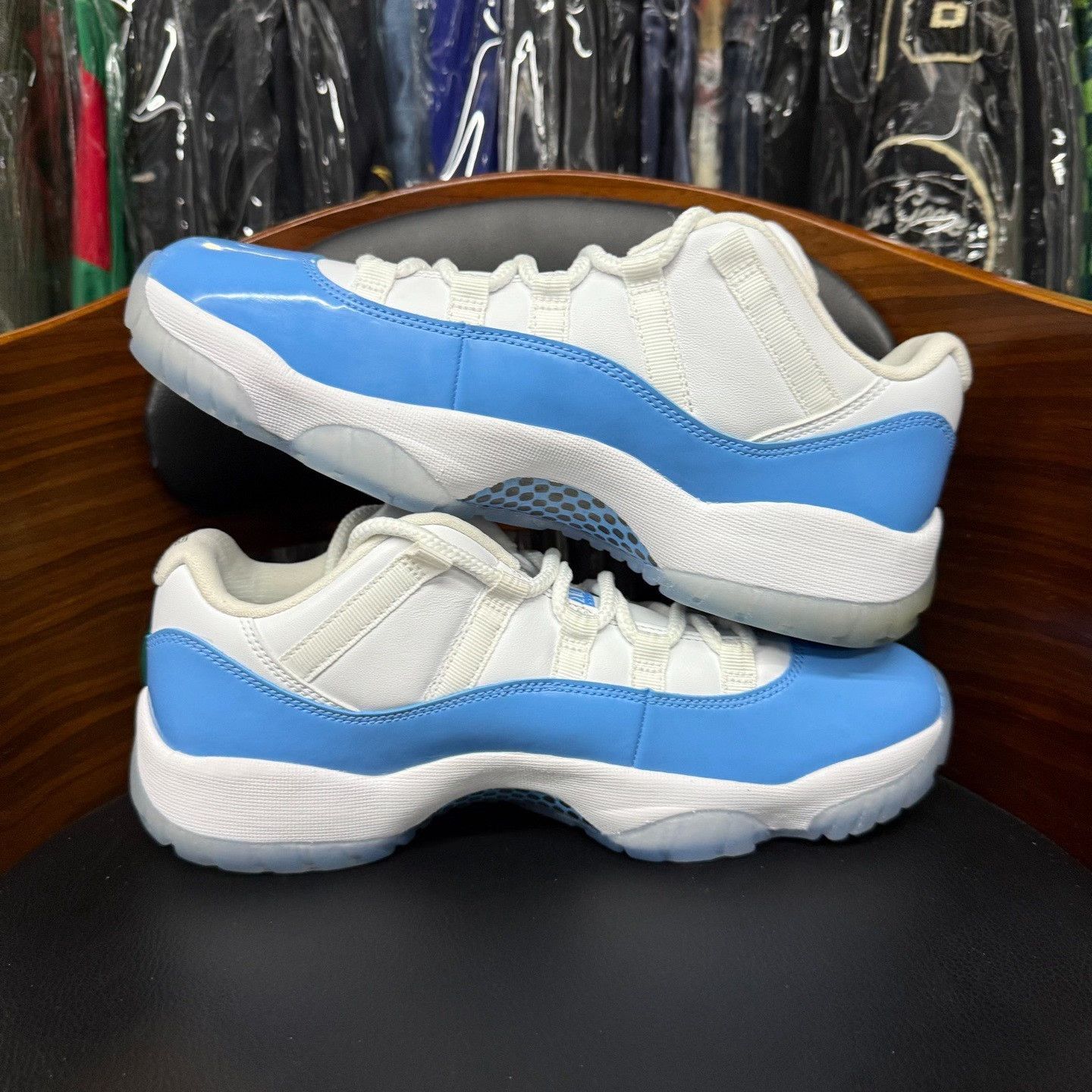 Nike Nike AJ11 Blue Lowtop Sneakers 9.5 Men Size US 9.5 / EU 42-43 - 7 Thumbnail