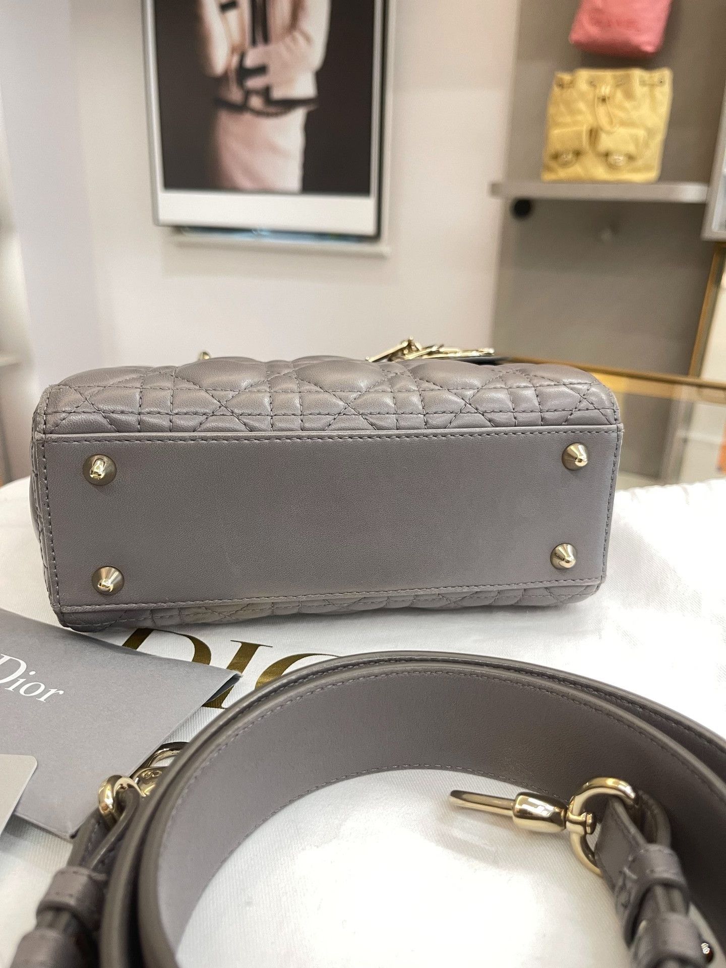 Dior Pre-loved Bag Very good condition Size ONE SIZE - 6 Thumbnail
