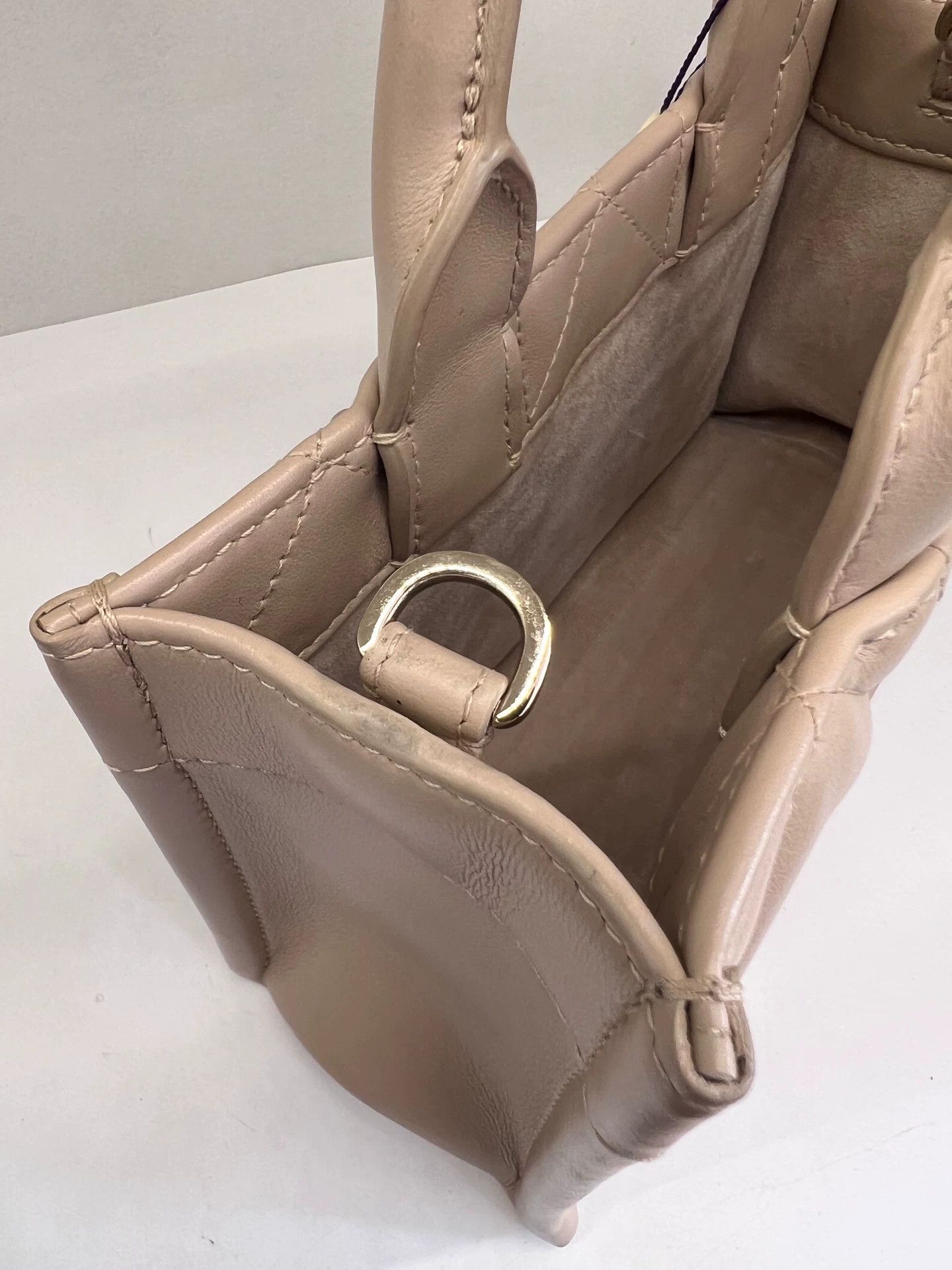 Dior Pre-loved Bag Very good condition Size ONE SIZE - 9 Thumbnail
