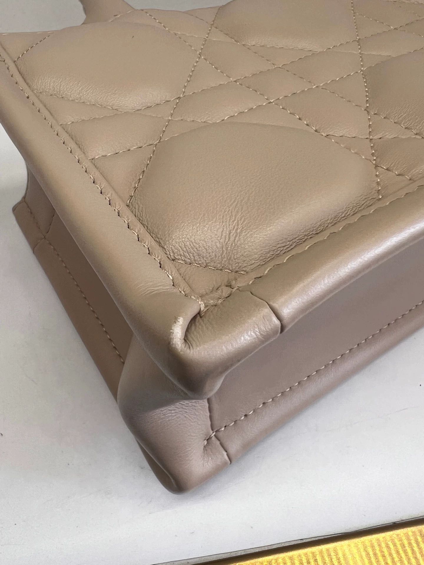Dior Pre-loved Bag Very good condition Size ONE SIZE - 7 Thumbnail