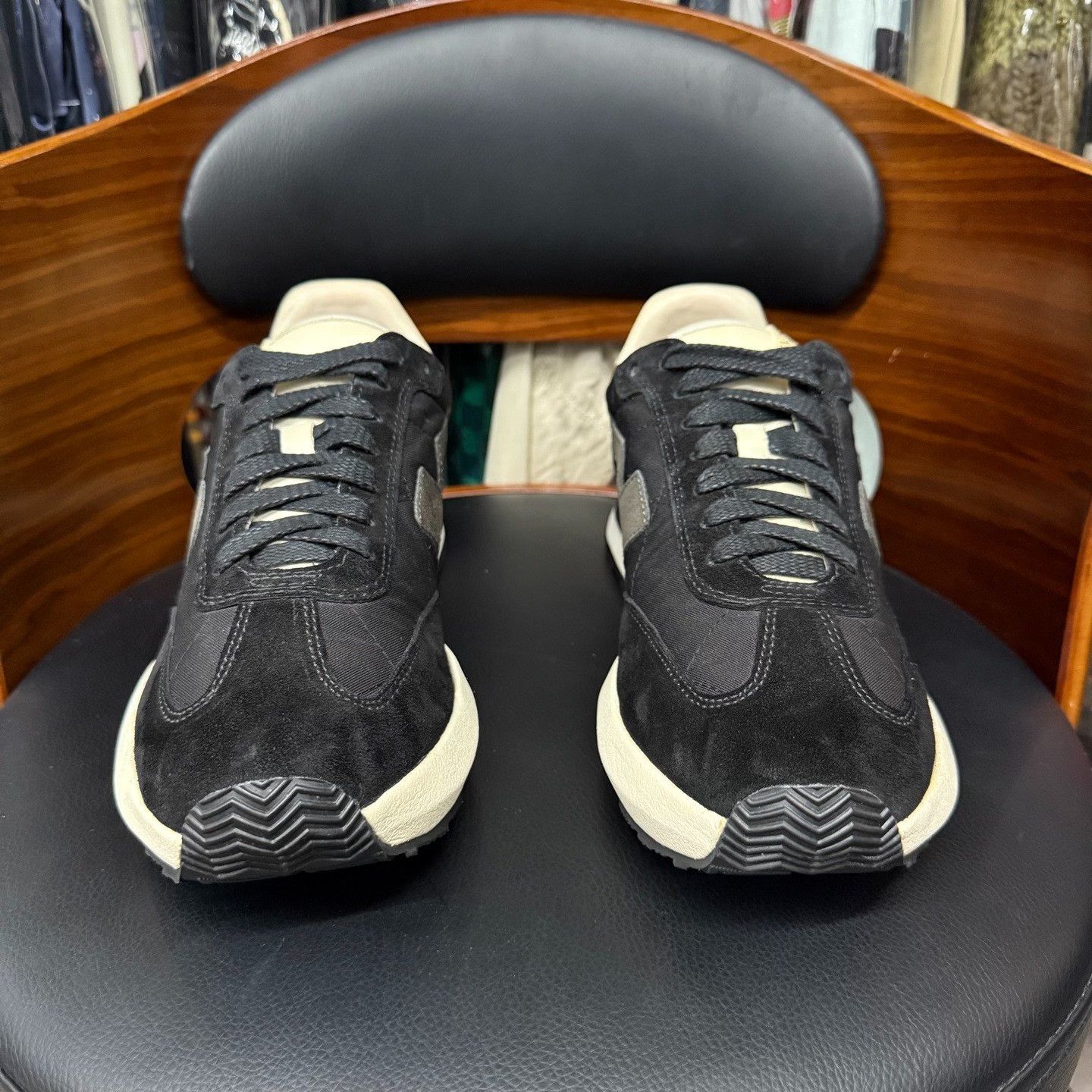 Visvim Visvim Running Black Lowtop Sneakers 9.5 Men Size US 9.5 / EU 42-43 - 2 Thumbnail