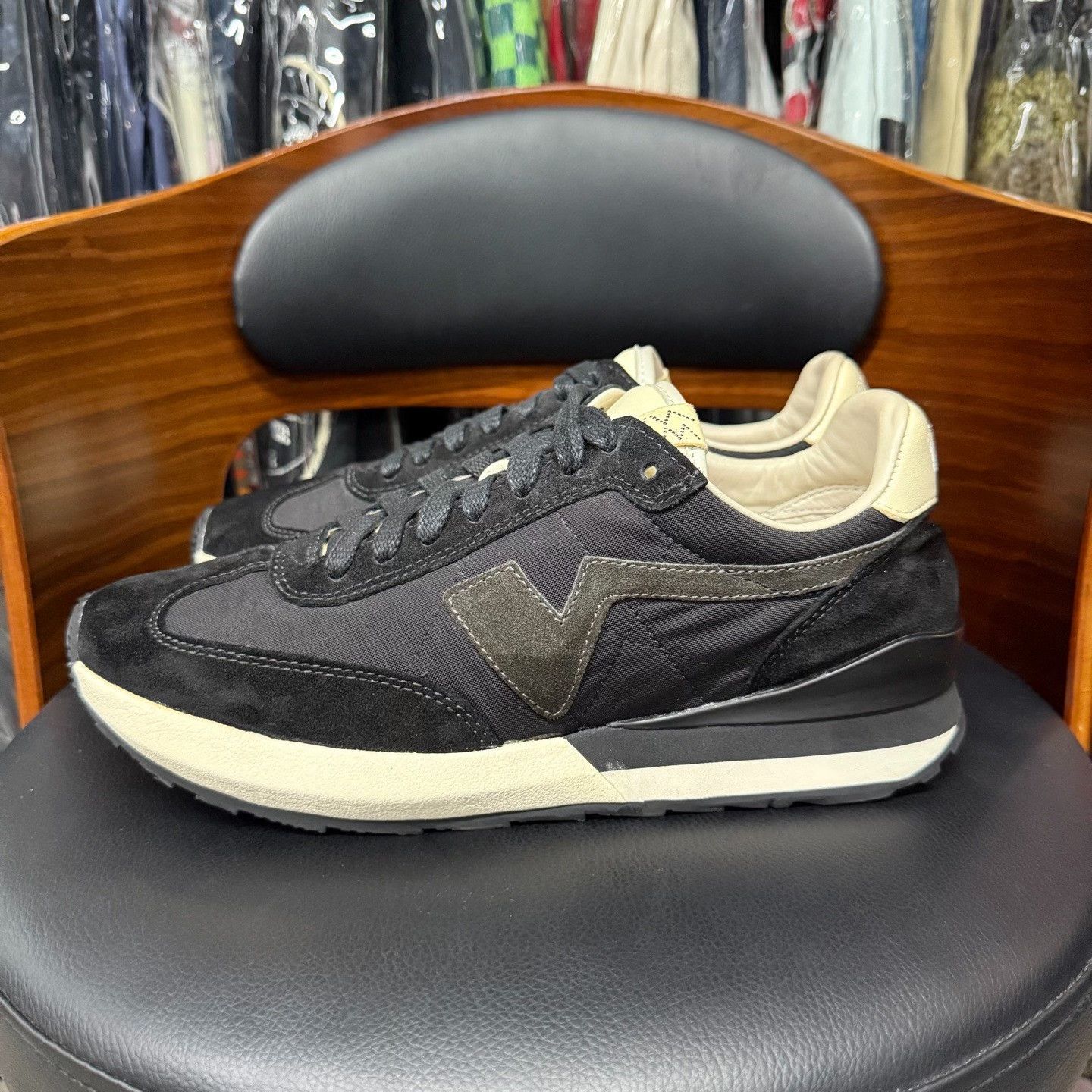 Visvim Visvim Running Black Lowtop Sneakers 9.5 Men Size US 9.5 / EU 42-43 - 6 Thumbnail