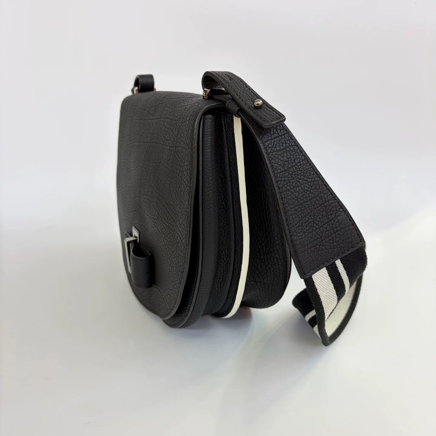 Louis Vuitton Pre-loved Bag Very good condition Size ONE SIZE - 4 Thumbnail
