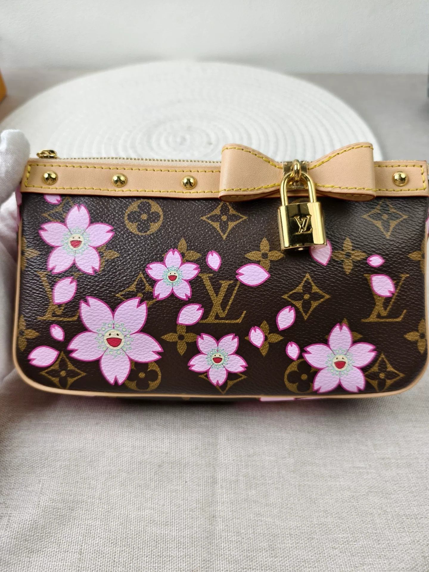 Louis Vuitton Pre-loved Bag Brand new condition Size ONE SIZE - 5 Thumbnail