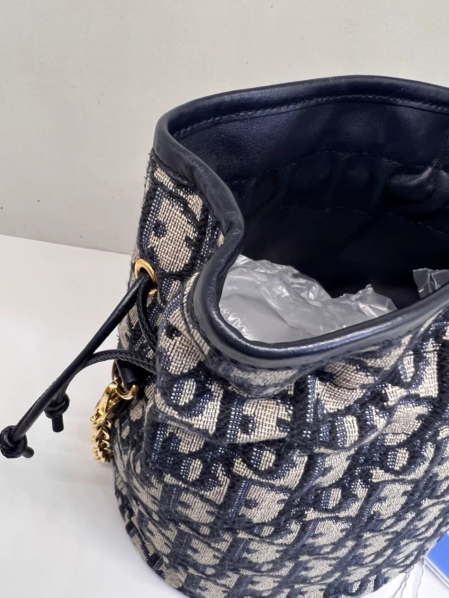 Dior Pre-loved Bag Very good condition Size ONE SIZE - 8 Thumbnail
