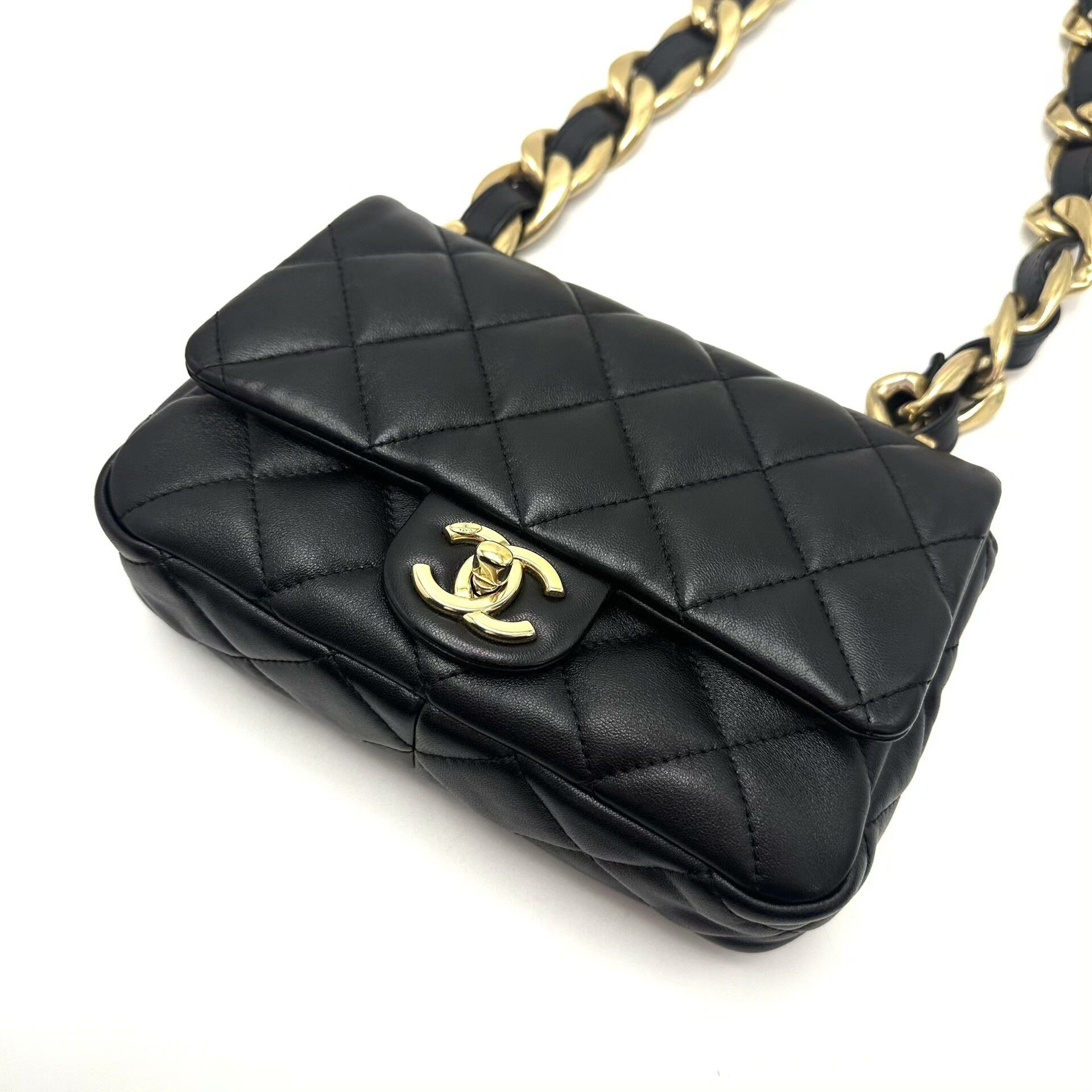 Chanel Pre-loved Bag Very good condition Size ONE SIZE - 6 Thumbnail