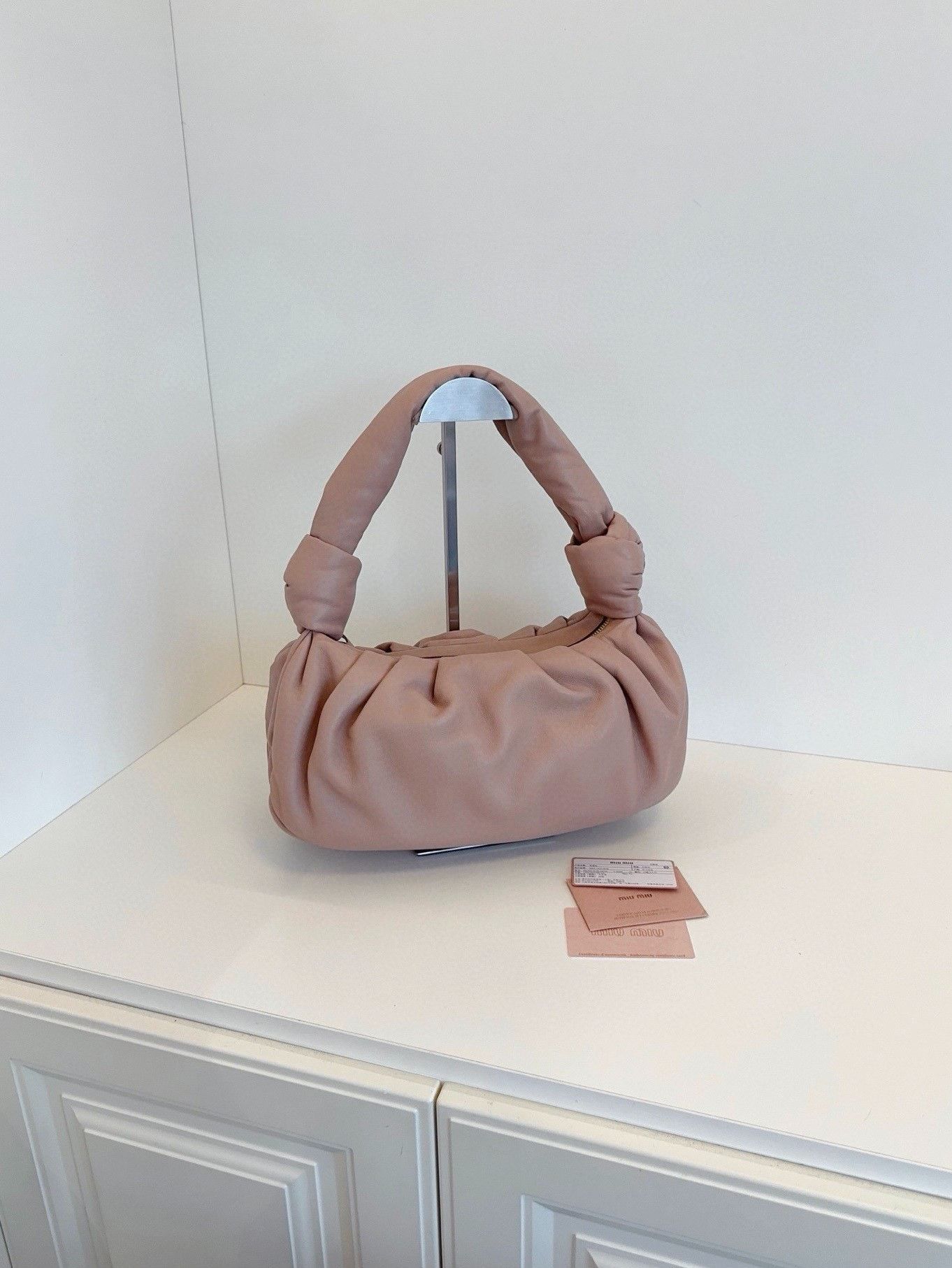 Miu Miu Pre-loved Bag Very good condition Size ONE SIZE - 3 Thumbnail
