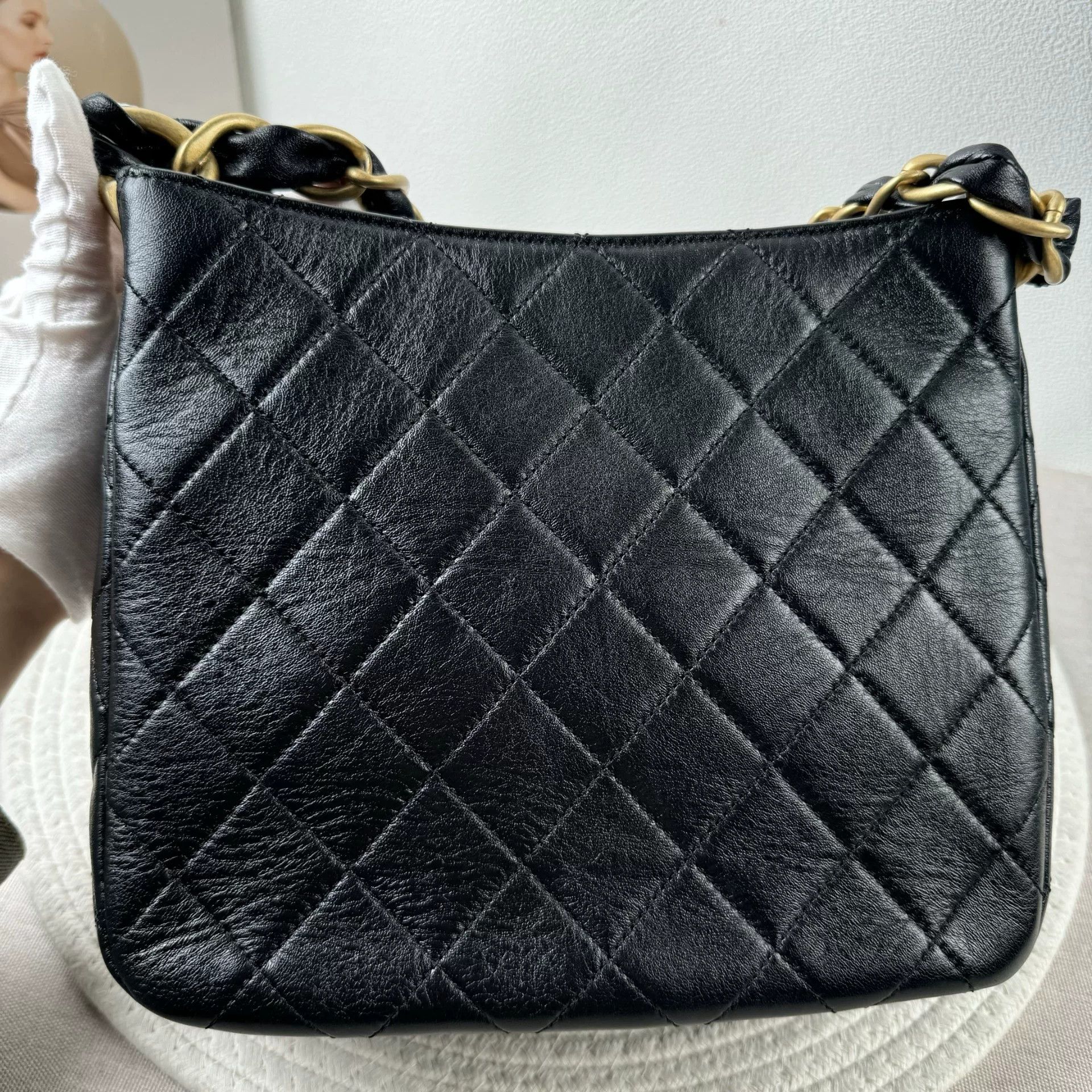 Chanel Pre-loved Bag Very good condition Size ONE SIZE - 6 Thumbnail