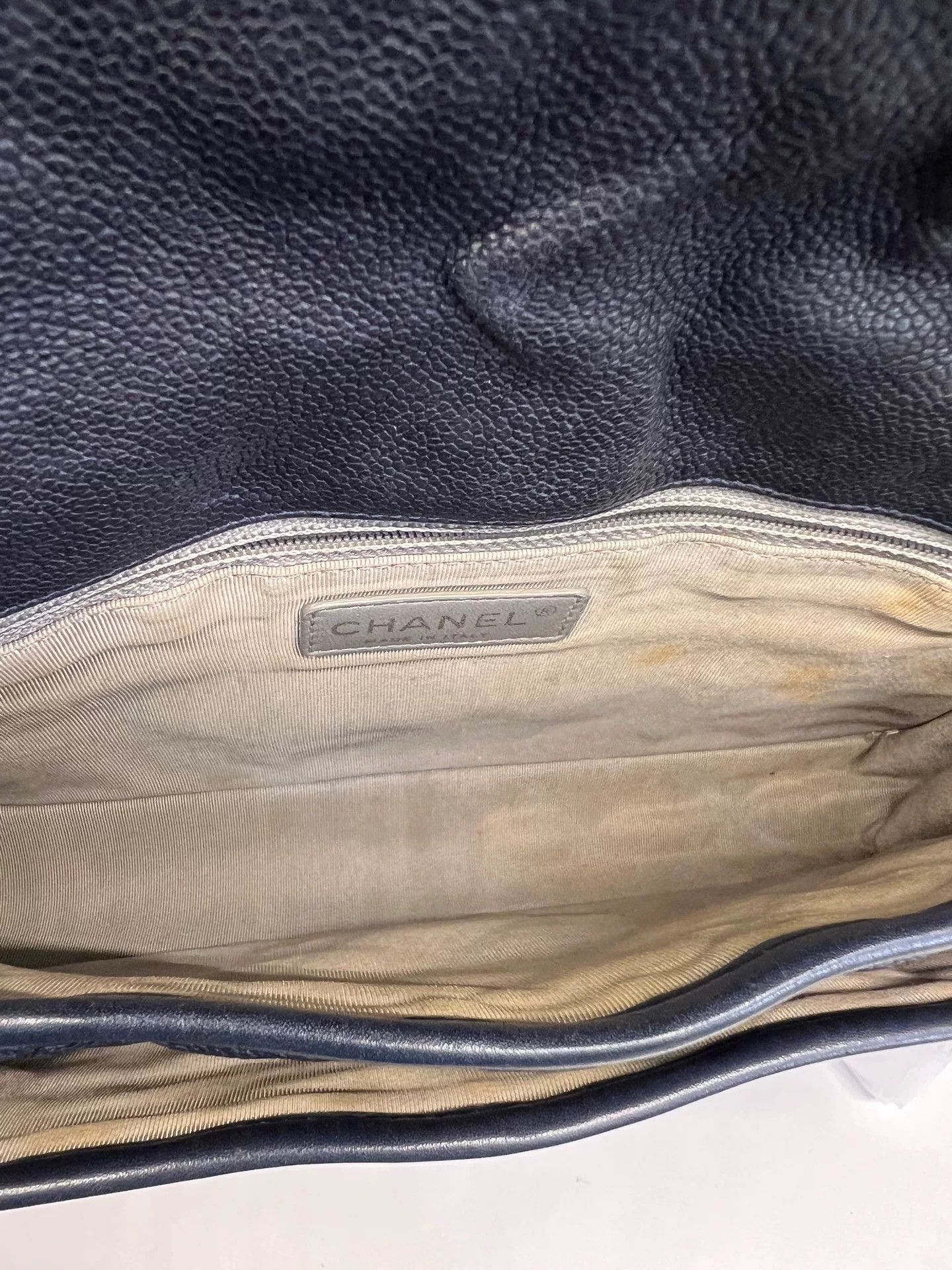 Chanel Pre-loved Bag Very good condition Size ONE SIZE - 5 Thumbnail