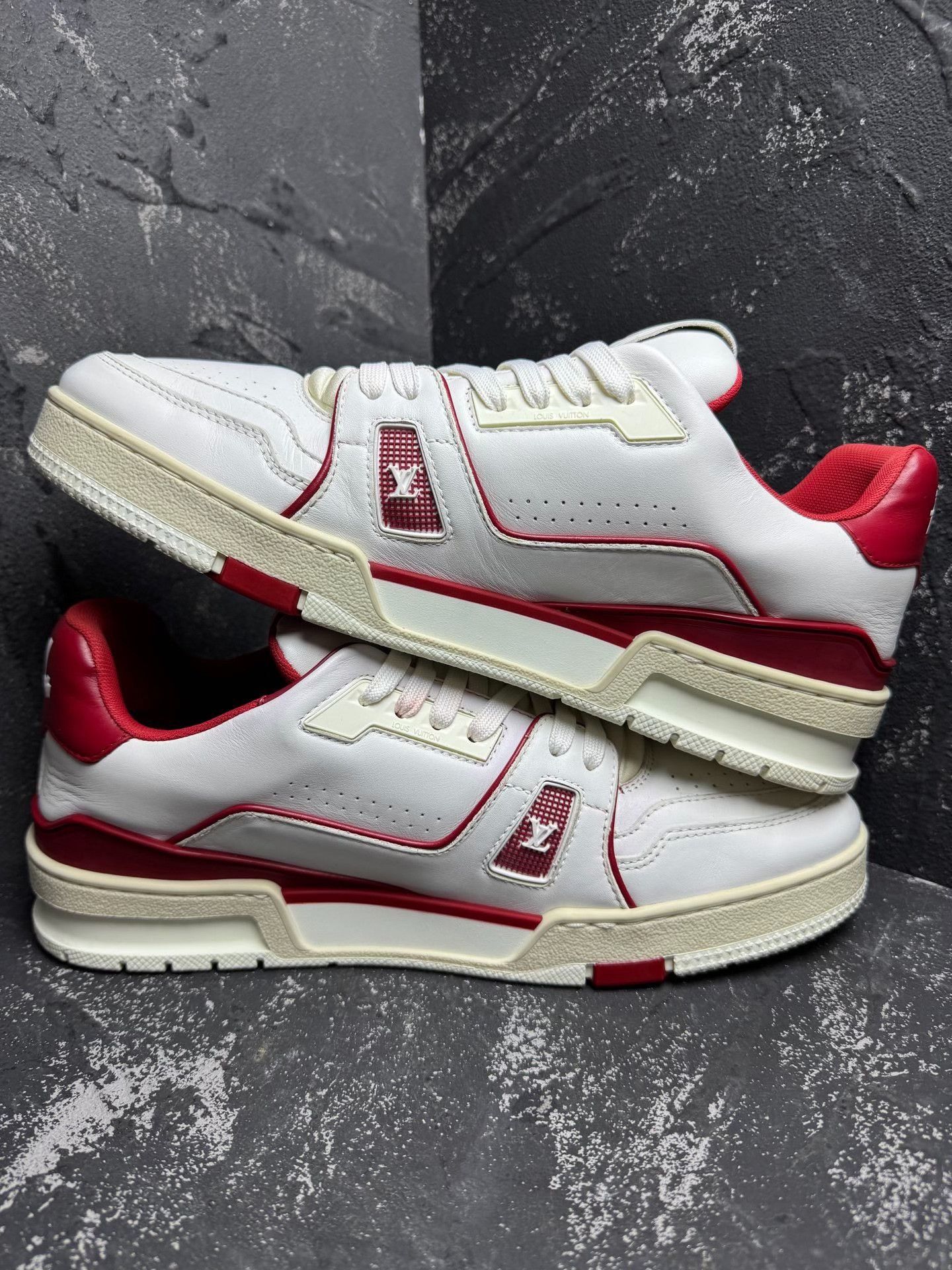 Louis Vuitton Louis Vuitton Training Printed Red Lowtop Sneakers 9.5 Men Size US 9.5 / EU 42-43 - 5 Thumbnail