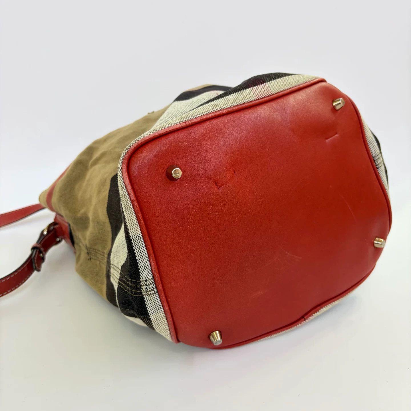 Burberry Pre-loved Bag Very good condition Size ONE SIZE - 4 Thumbnail