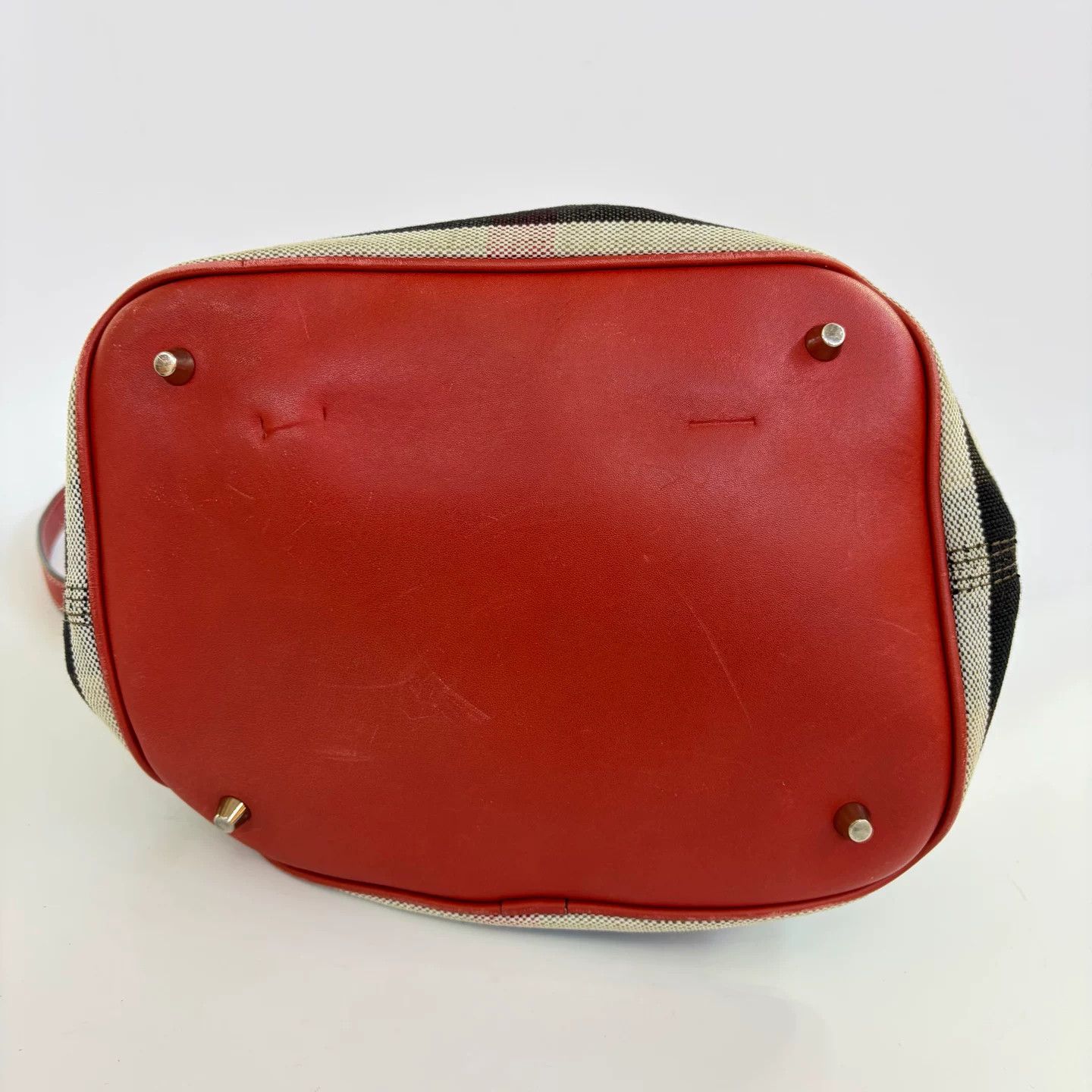 Burberry Pre-loved Bag Very good condition Size ONE SIZE - 5 Thumbnail