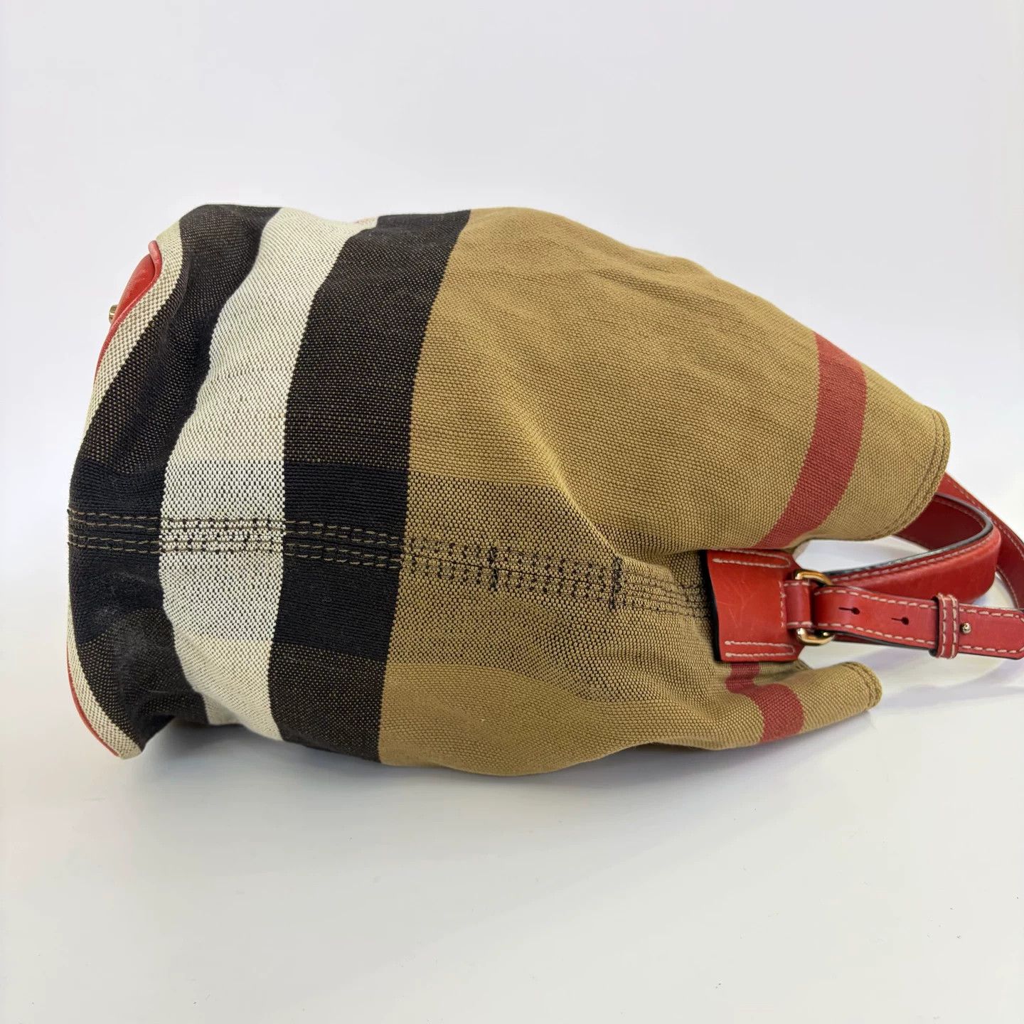 Burberry Pre-loved Bag Very good condition Size ONE SIZE - 7 Thumbnail