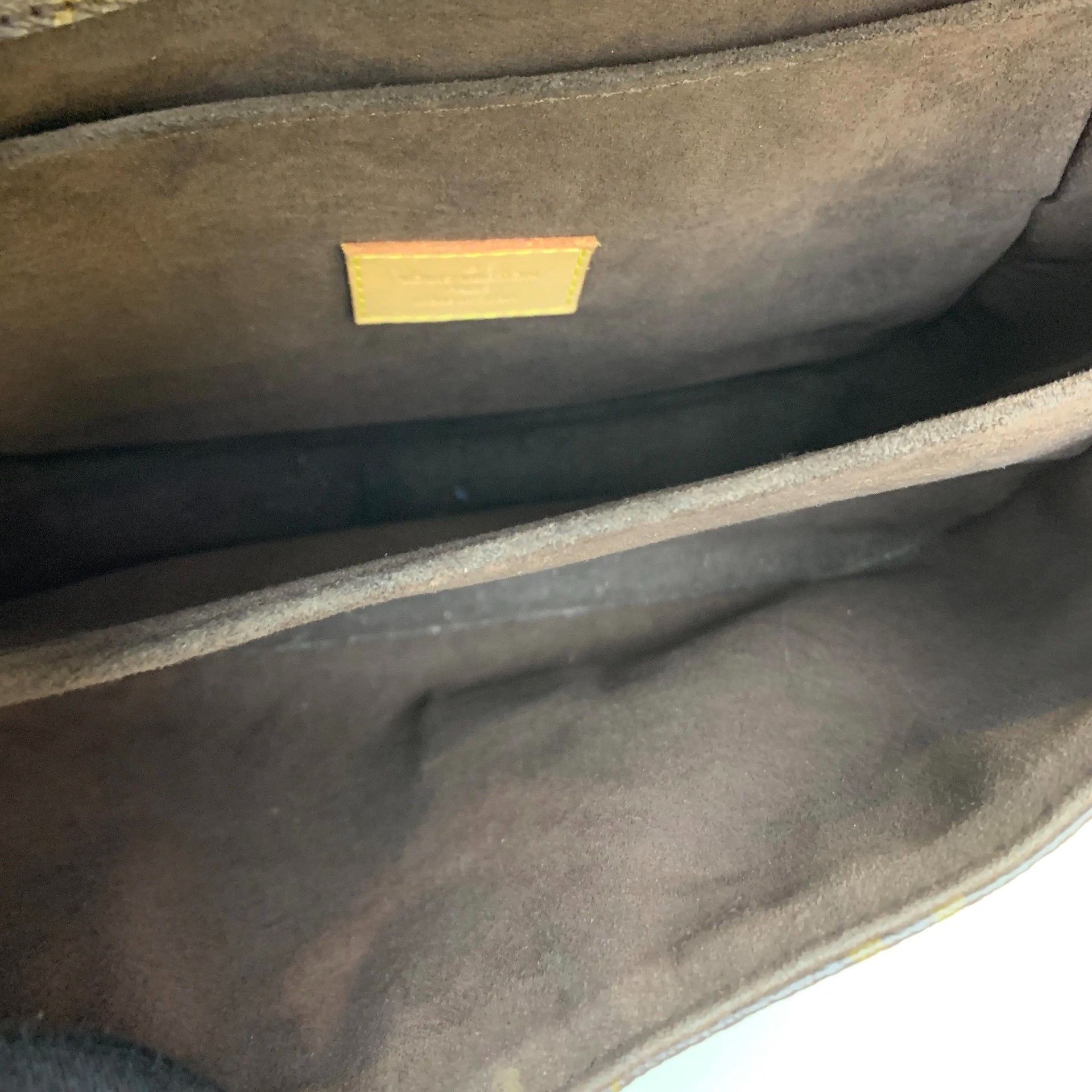 Louis Vuitton Pre-loved Bag Very good condition Size ONE SIZE - 8 Thumbnail
