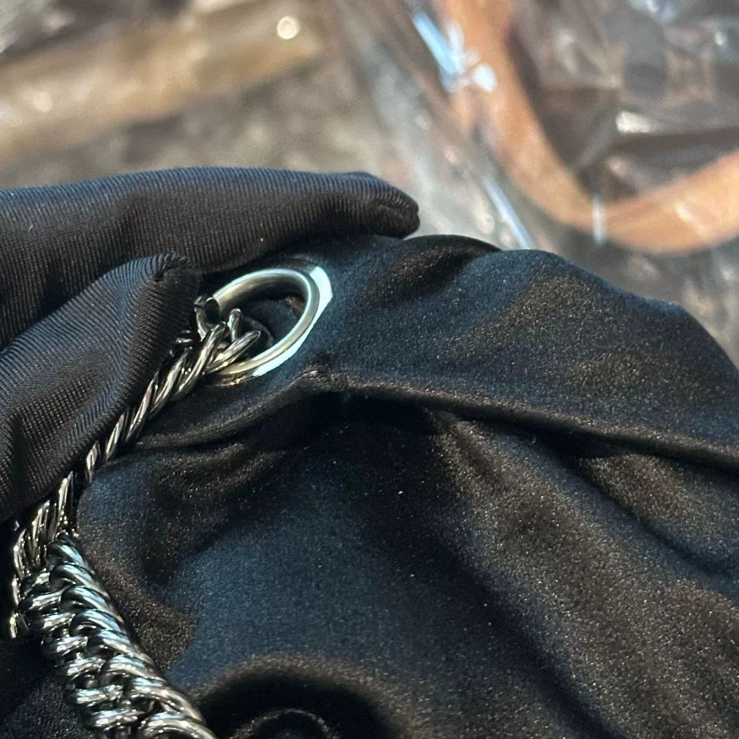 Chanel Pre-loved Bag Very good condition Size ONE SIZE - 8 Thumbnail