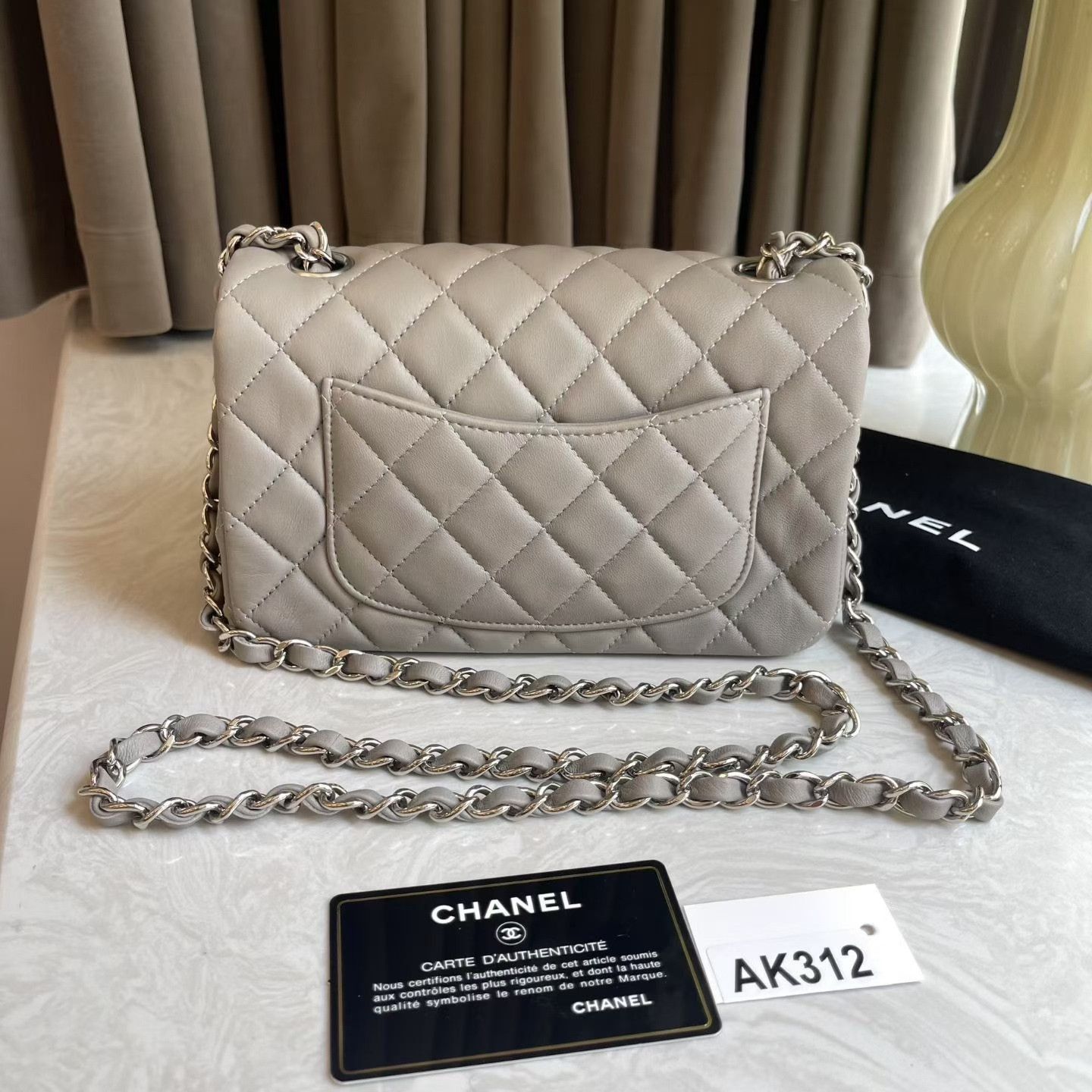 Chanel Pre-loved Bag Very good condition Size ONE SIZE - 6 Thumbnail