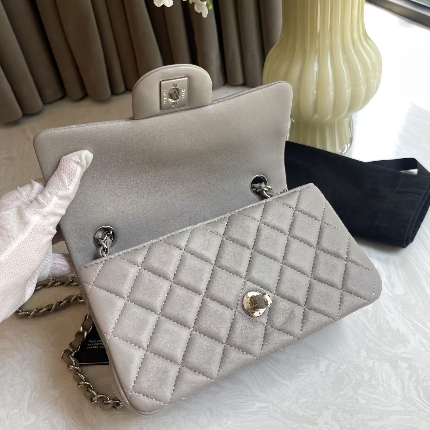 Chanel Pre-loved Bag Very good condition Size ONE SIZE - 7 Thumbnail