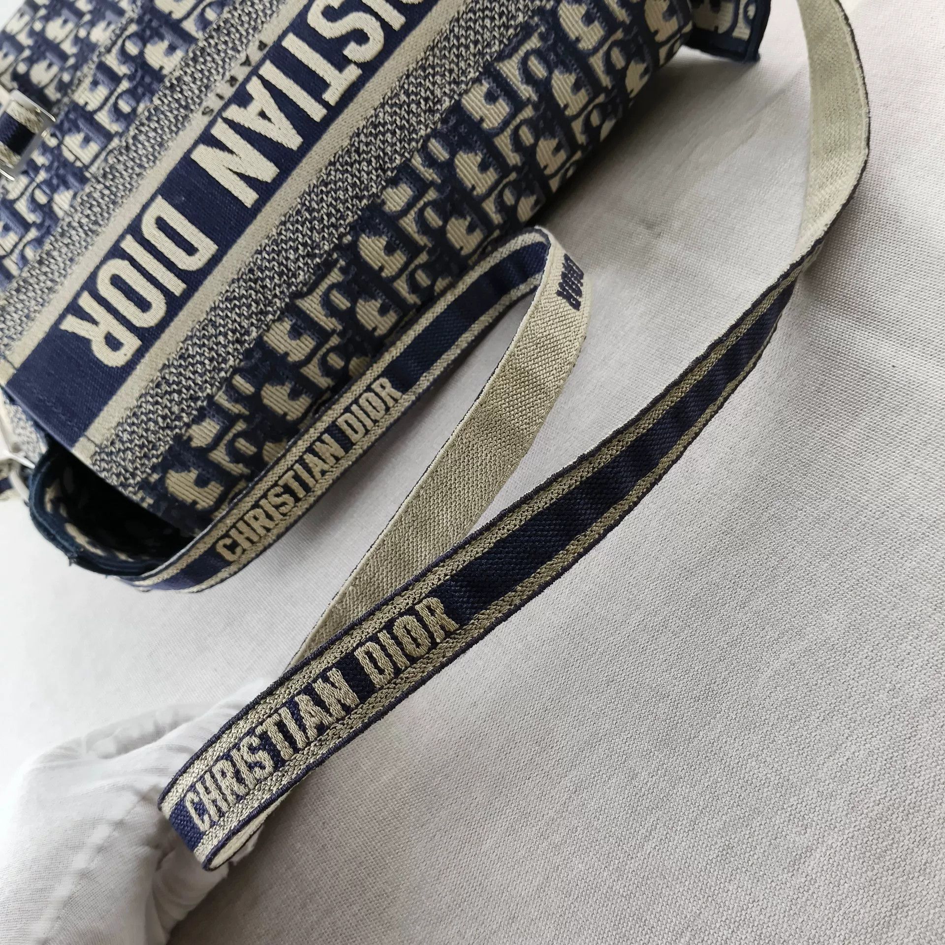 Dior Pre-loved Bag Very good condition Size ONE SIZE - 2 Thumbnail