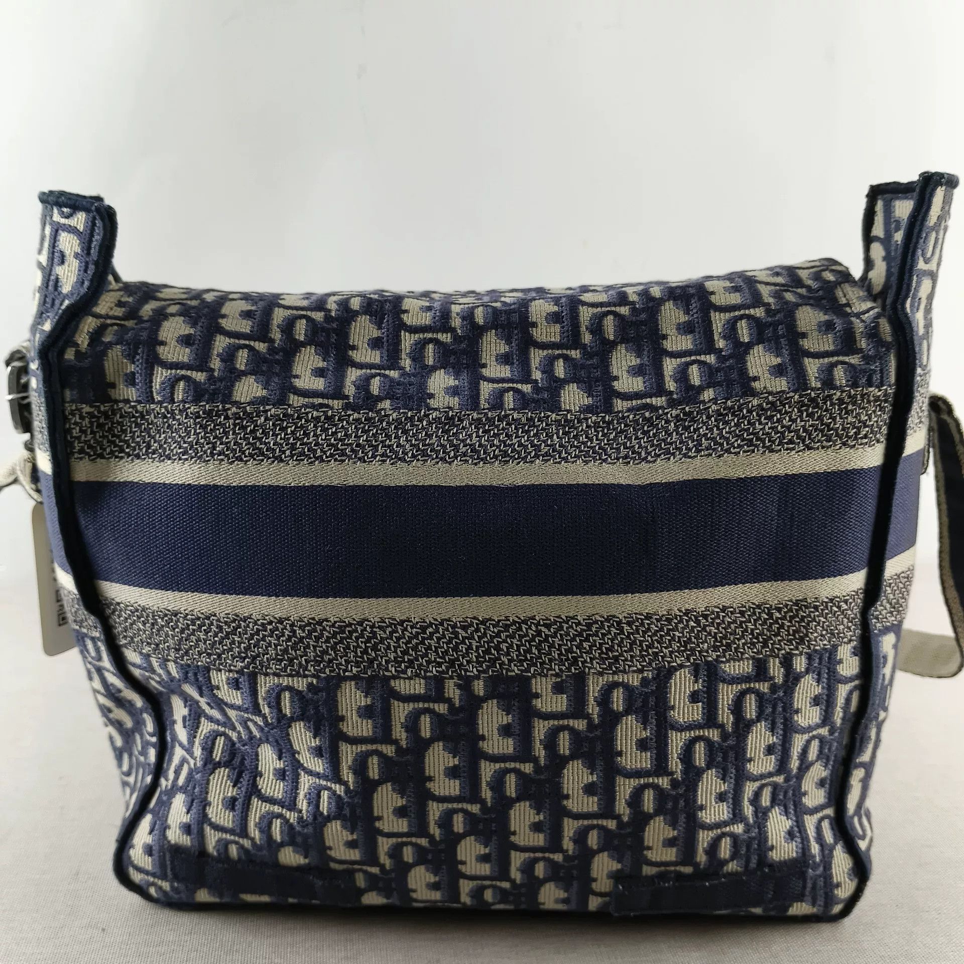 Dior Pre-loved Bag Very good condition Size ONE SIZE - 5 Thumbnail