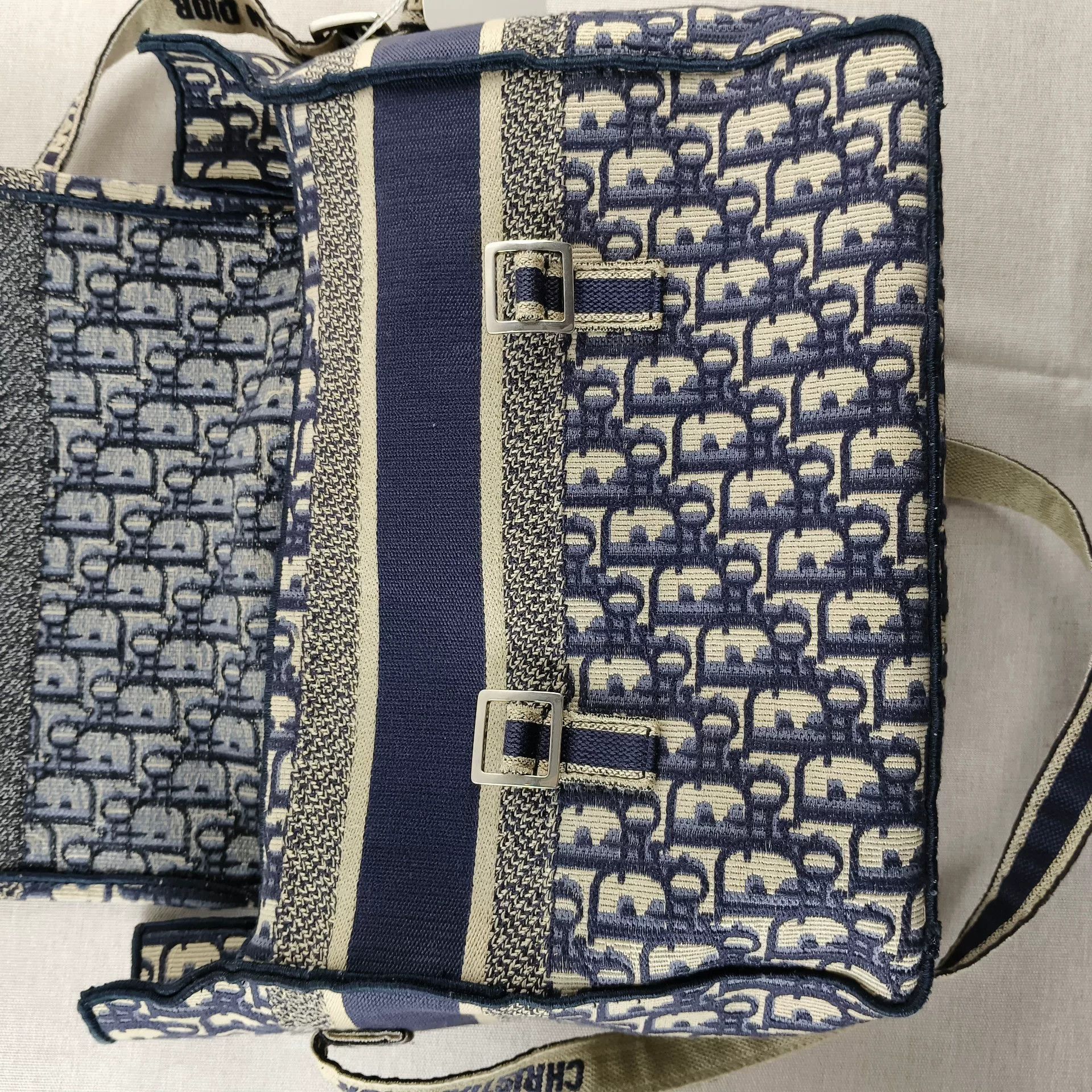 Dior Pre-loved Bag Very good condition Size ONE SIZE - 8 Thumbnail