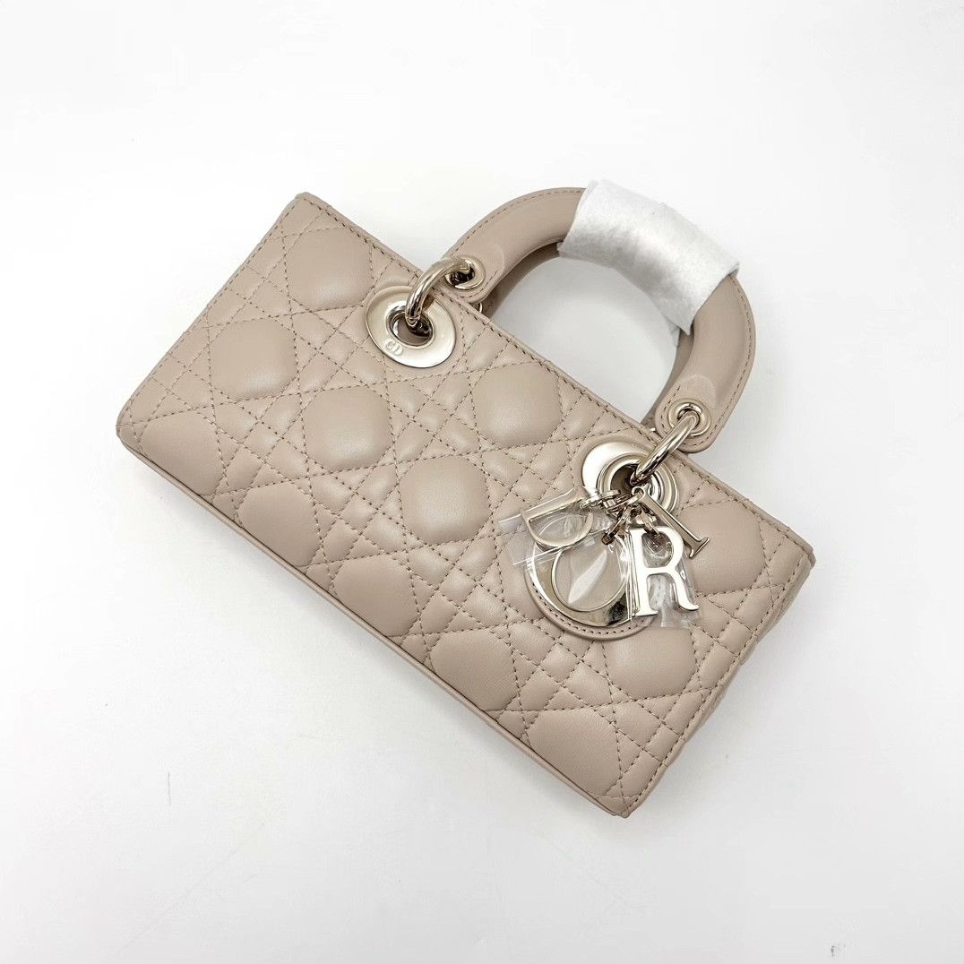 Dior Pre-loved Bag Very good condition Size ONE SIZE - 3 Thumbnail
