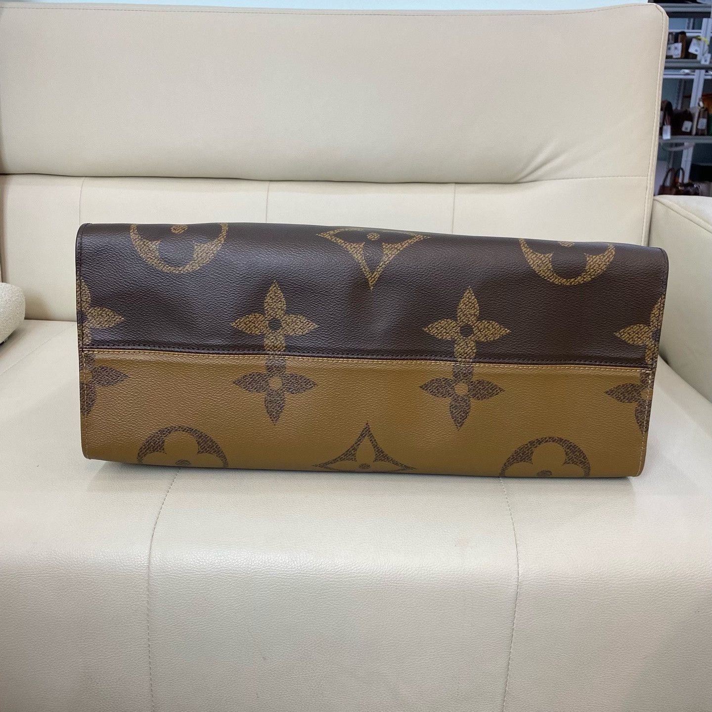 Louis Vuitton Pre-loved Bag Very good condition Size ONE SIZE - 4 Thumbnail