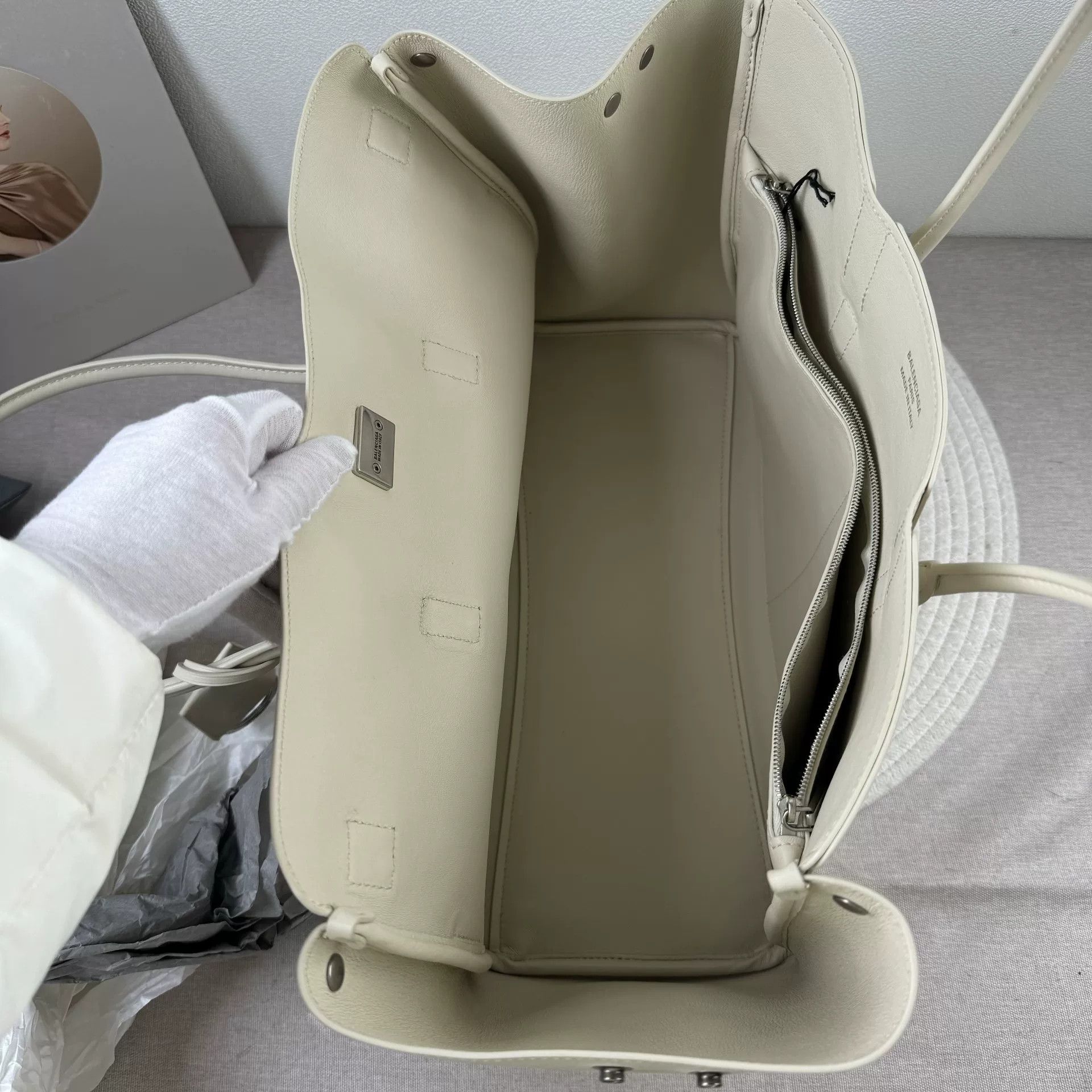 Balenciaga Pre-loved Bag Brand new condition Size ONE SIZE - 7 Thumbnail