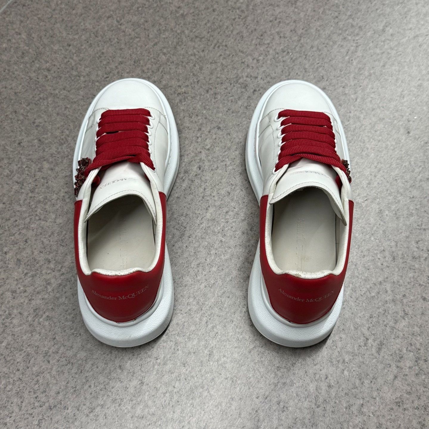 Alexander McQueen Limited Red Lowtop Sneakers 7.5 Men Size US 7.5 / EU 40-41 - 8 Thumbnail