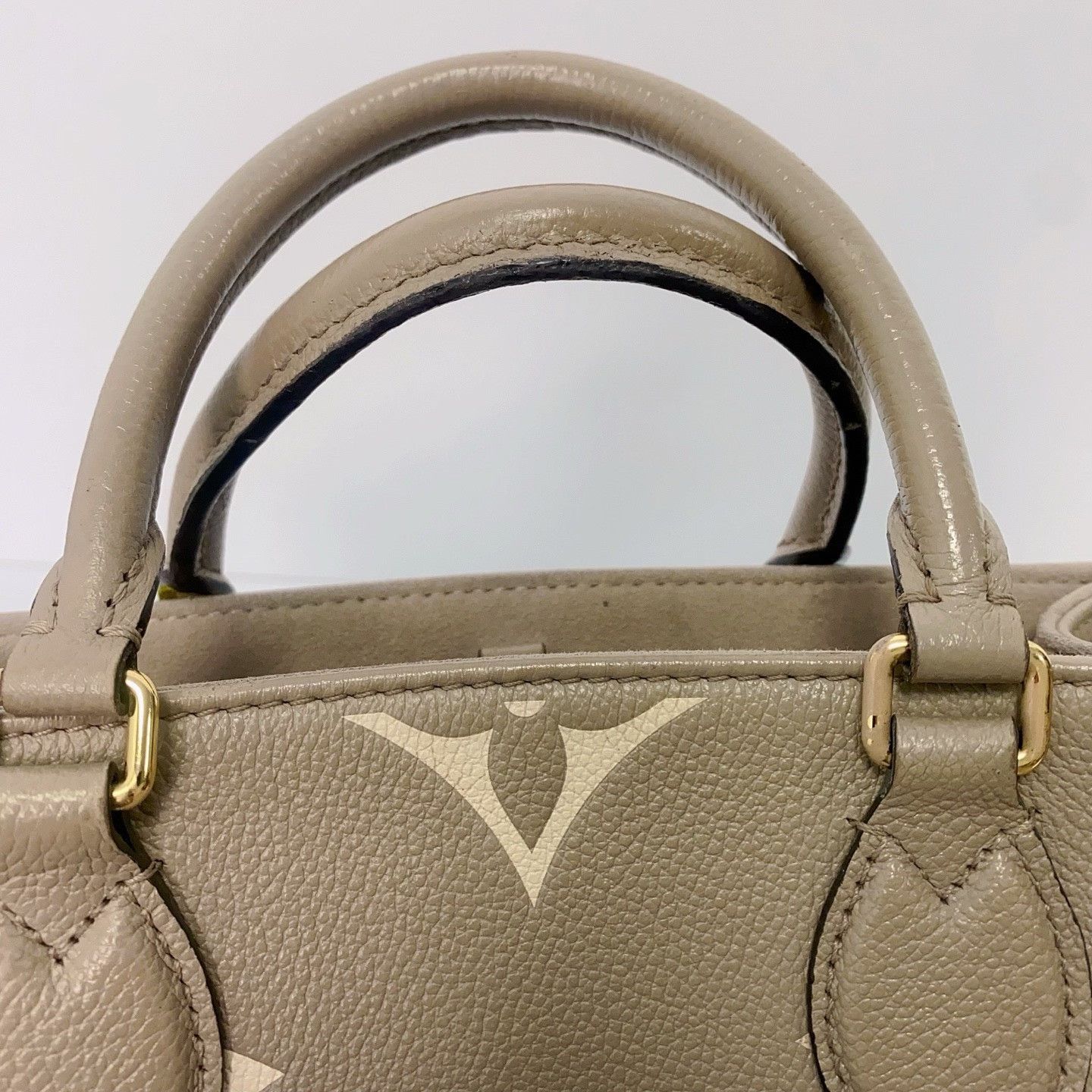 Louis Vuitton Pre-loved Bag Very good condition Size ONE SIZE - 8 Thumbnail