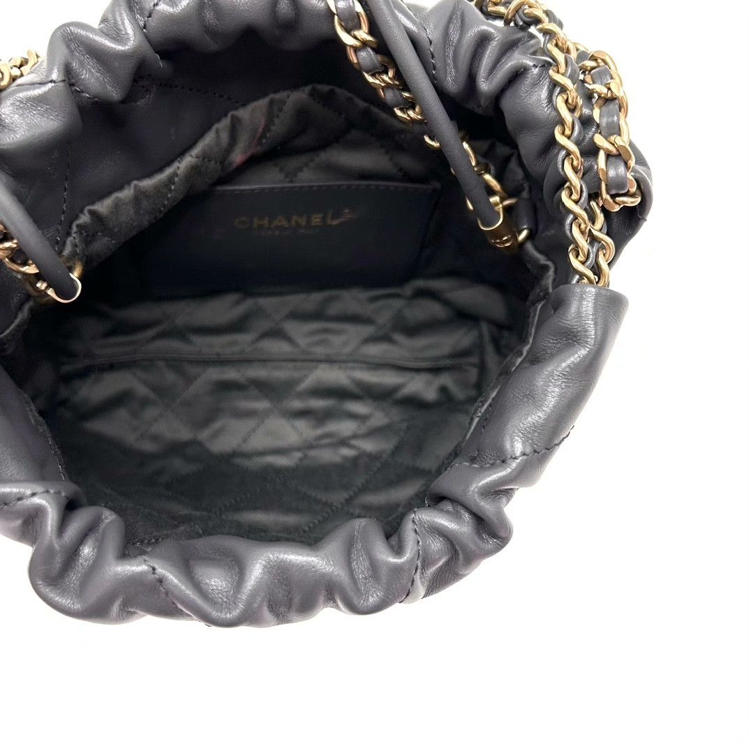 Chanel Pre-loved Bag Very good condition Size ONE SIZE - 6 Thumbnail