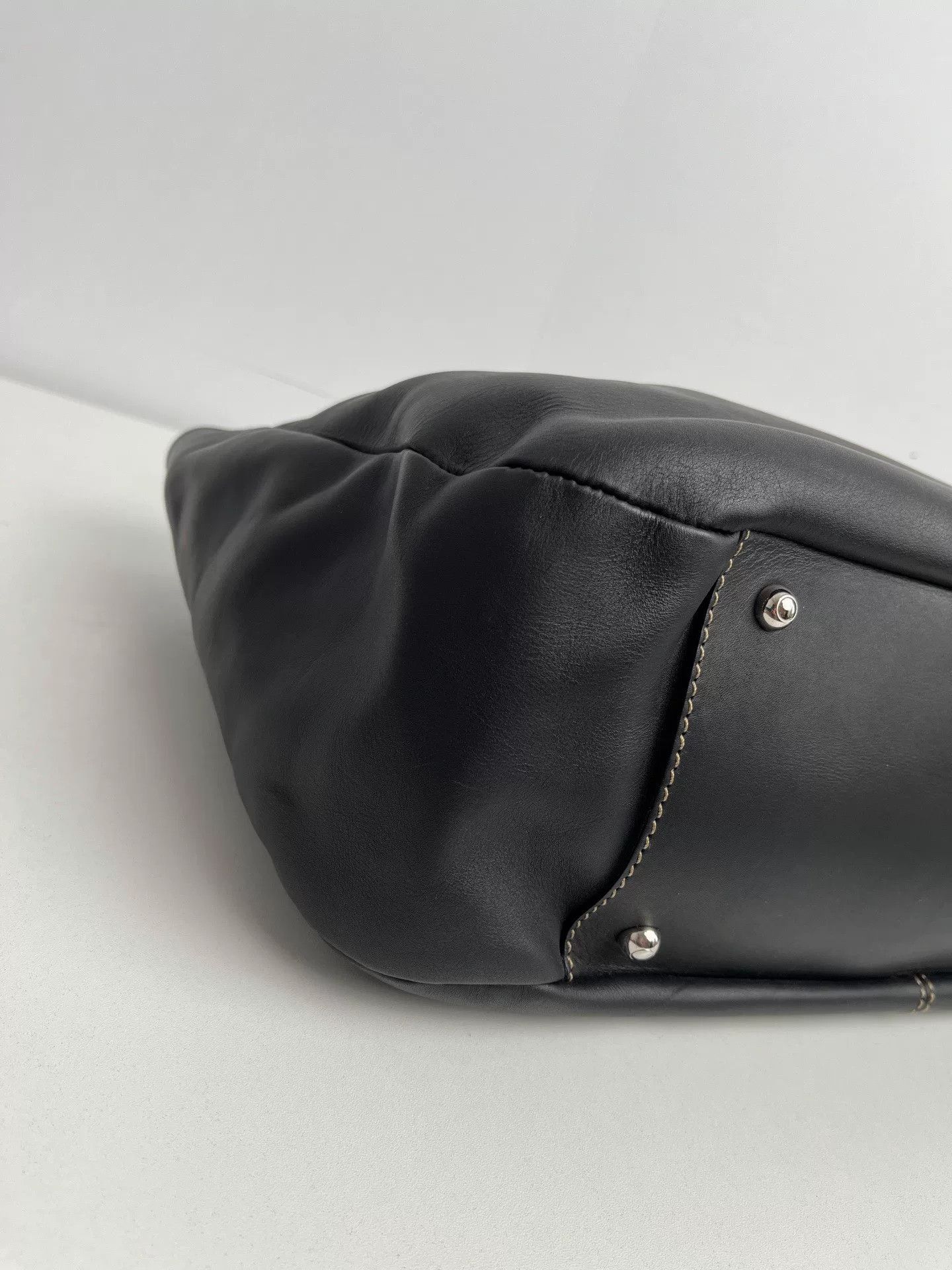 Chanel Pre-loved Bag Very good condition Size ONE SIZE - 7 Thumbnail