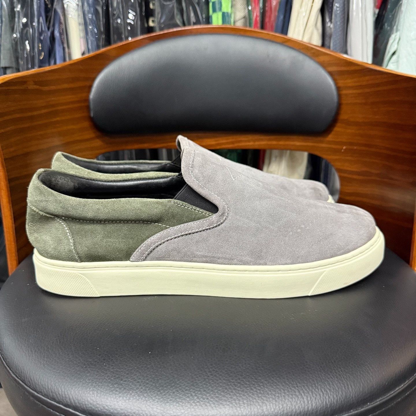 Madness Madness Green Lowtop Sneakers 11.5 Men Size US 11.5 / EU 44-45 - 4 Thumbnail