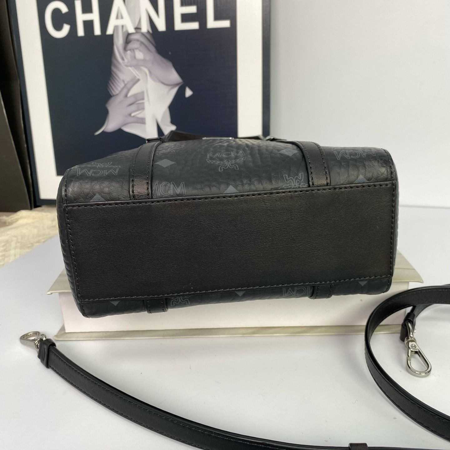 MCM Pre-loved Bag Very good condition Size ONE SIZE - 6 Thumbnail