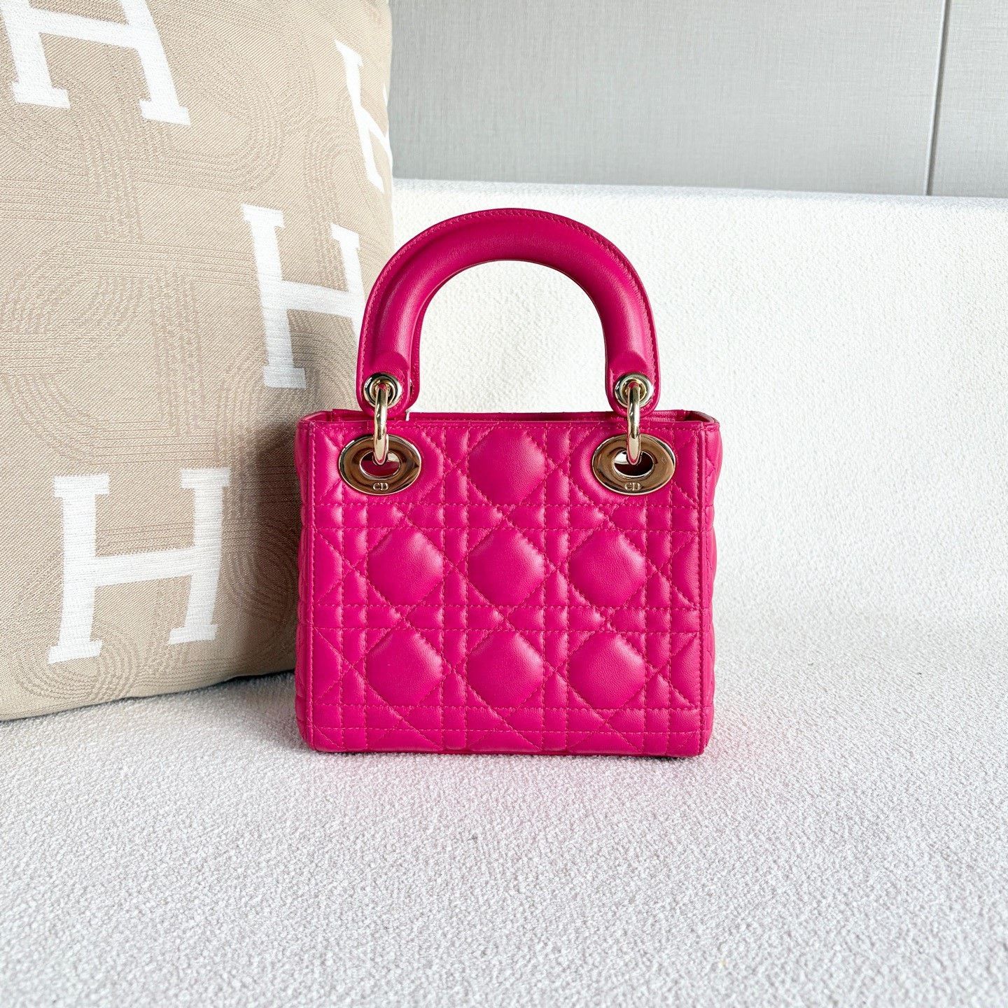 Dior Pre-loved Bag Very good condition Size ONE SIZE - 3 Thumbnail
