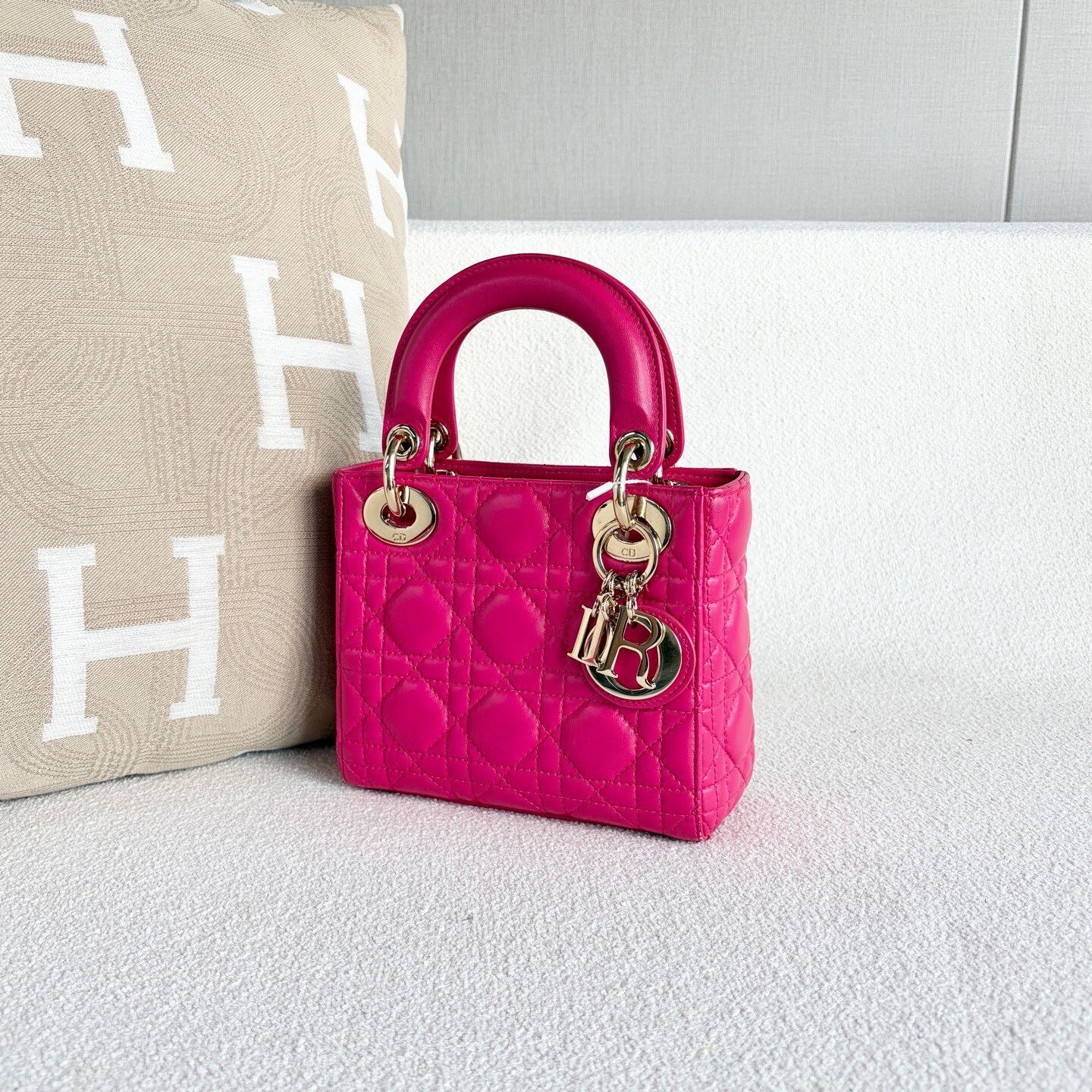 Dior Pre-loved Bag Very good condition Size ONE SIZE - 4 Thumbnail