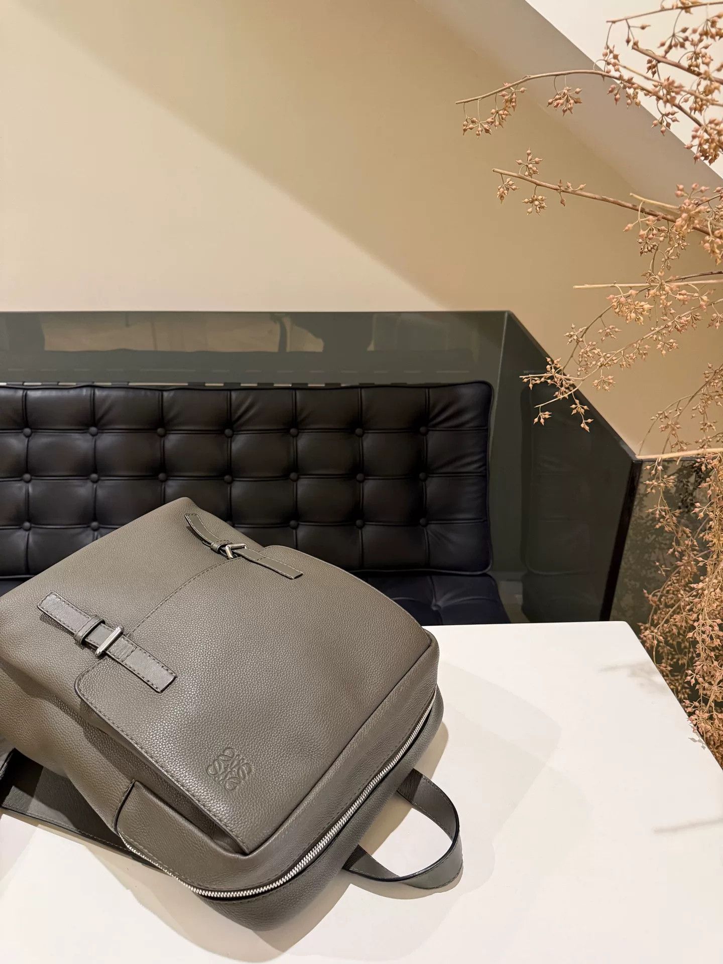 Loewe Pre-loved Bag Very good condition Size ONE SIZE - 6 Thumbnail
