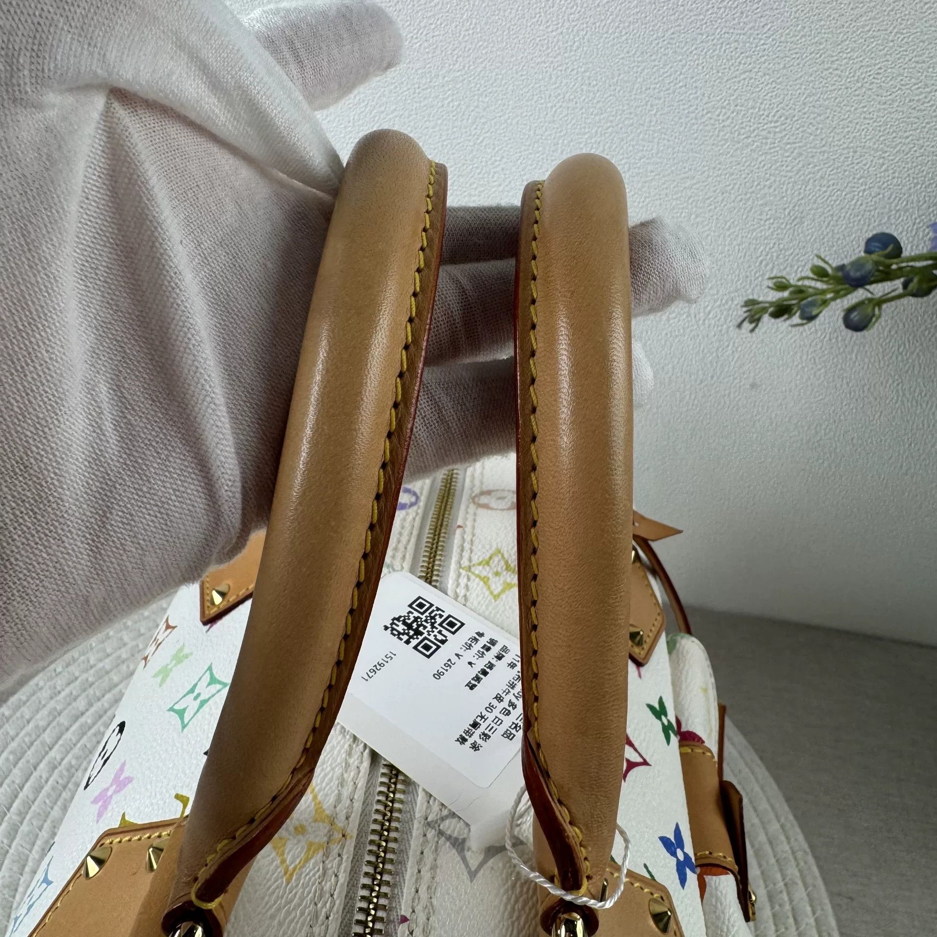 Louis Vuitton Pre-loved Bag Very good condition Size ONE SIZE - 4 Thumbnail