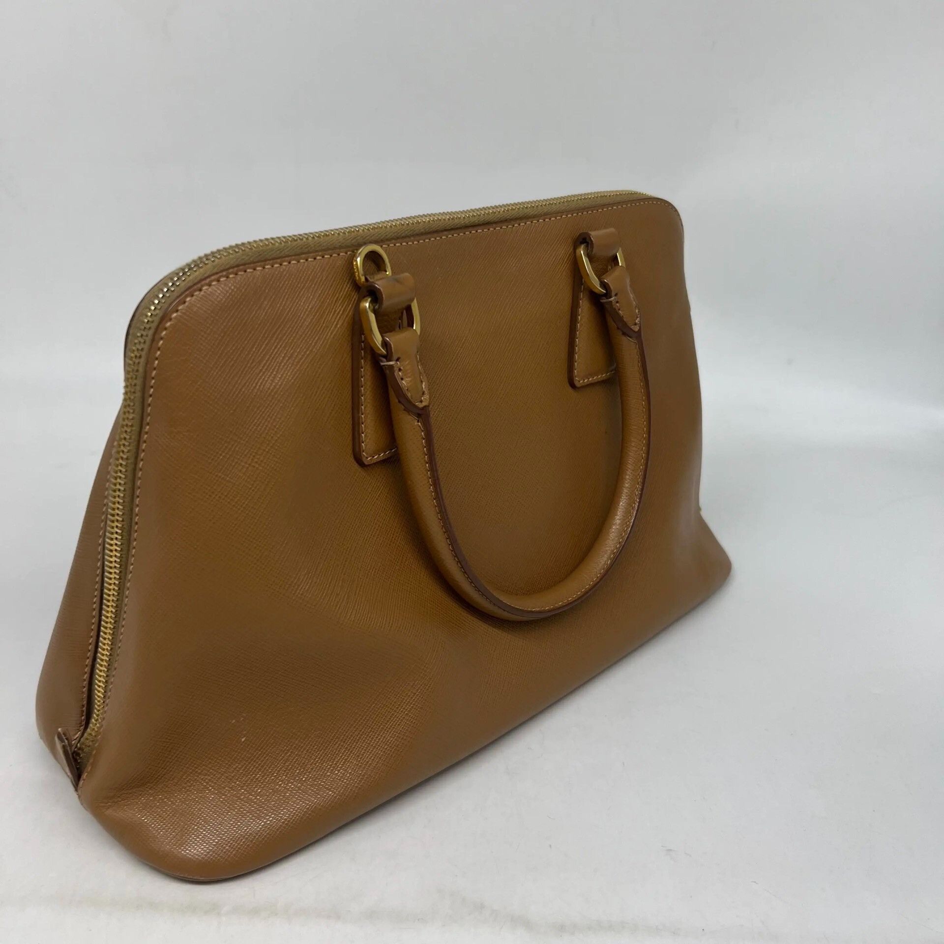 Prada Pre-loved Bag Very good condition Size ONE SIZE - 6 Thumbnail