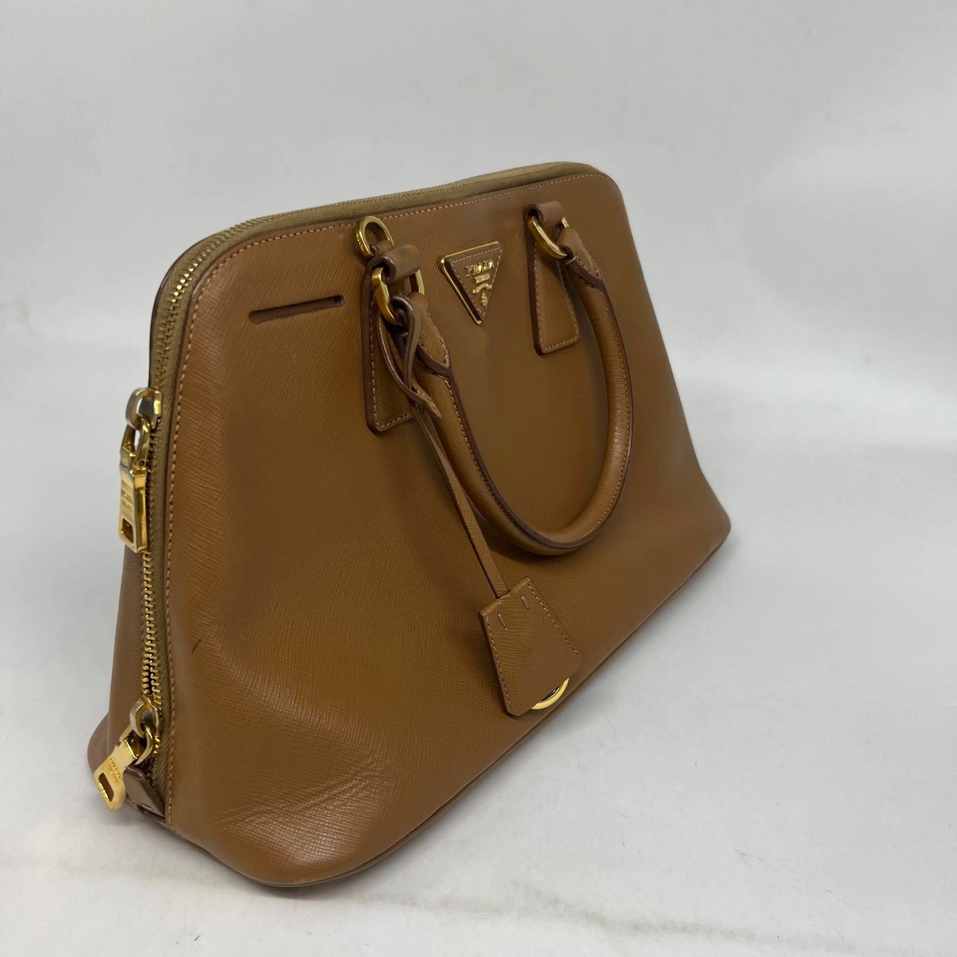 Prada Pre-loved Bag Very good condition Size ONE SIZE - 9 Thumbnail