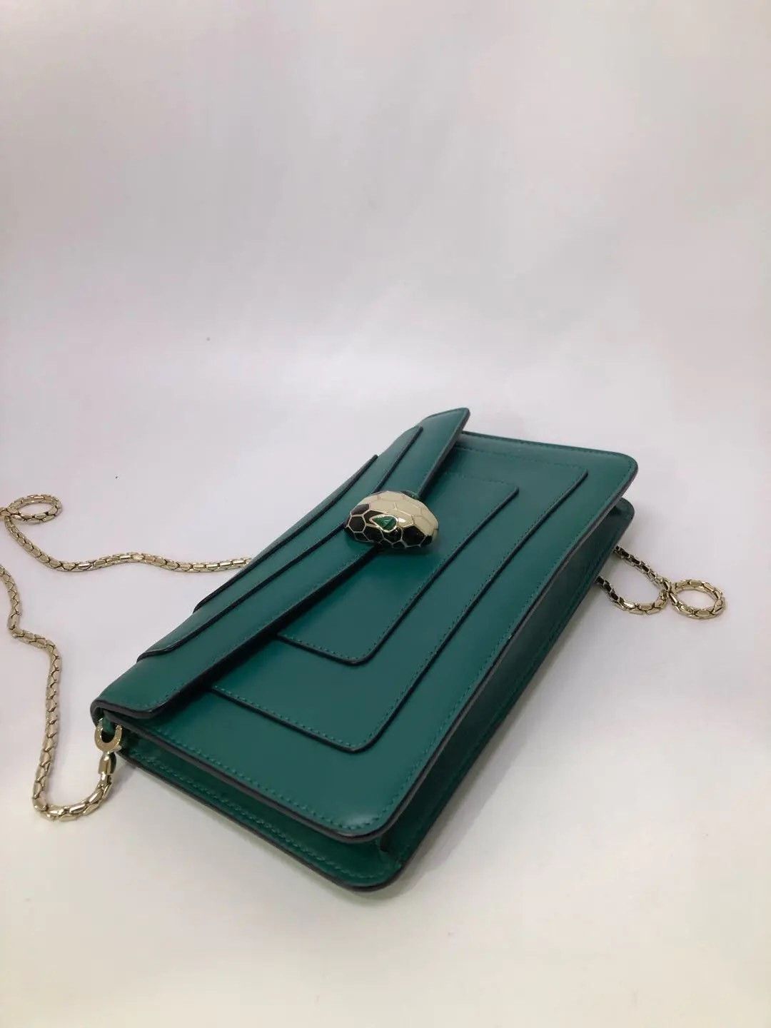 Bvlgari Pre-loved Bag Very good condition Size ONE SIZE - 8 Thumbnail