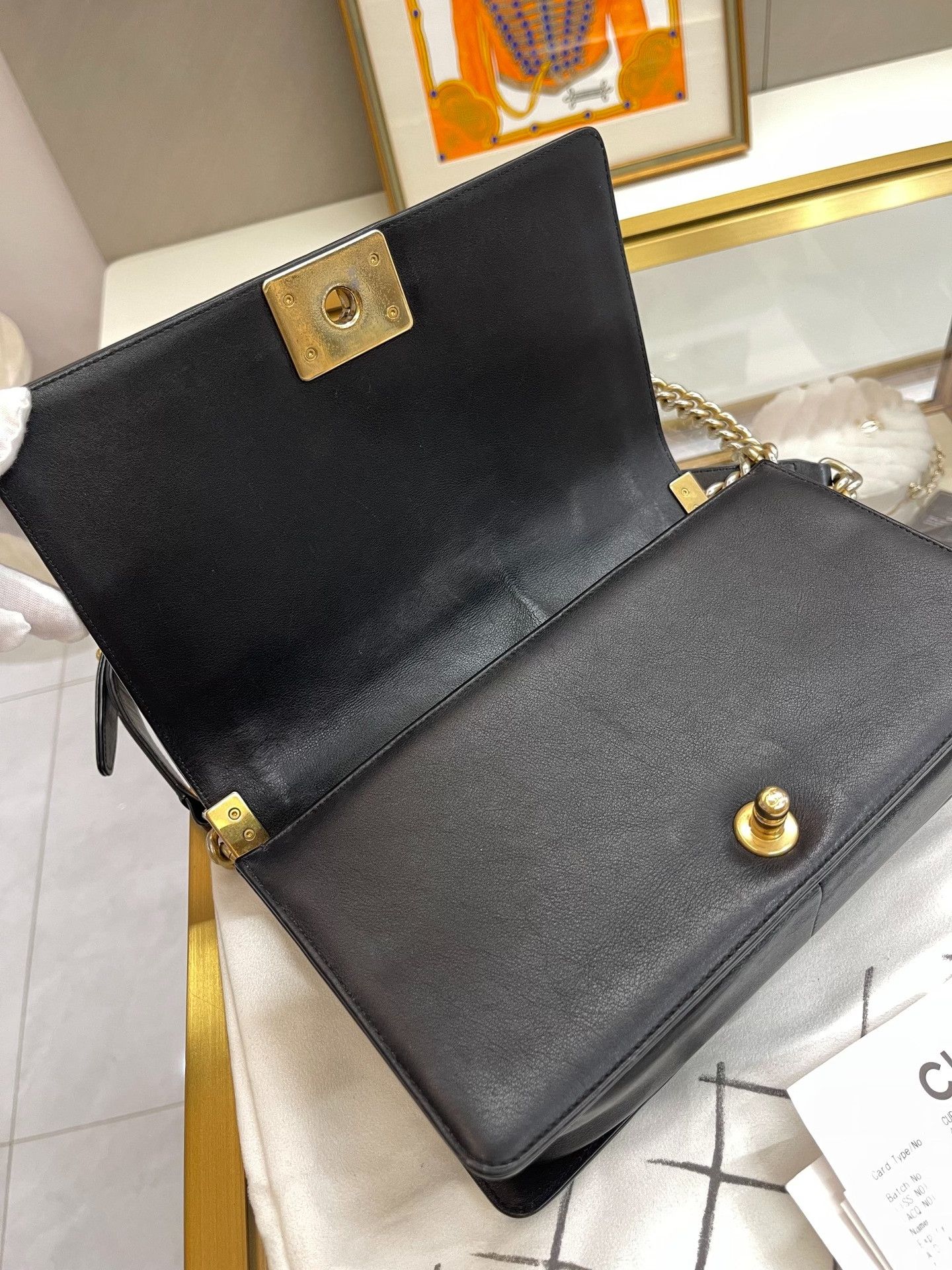 Chanel Pre-loved Bag Very good condition Size ONE SIZE - 7 Thumbnail