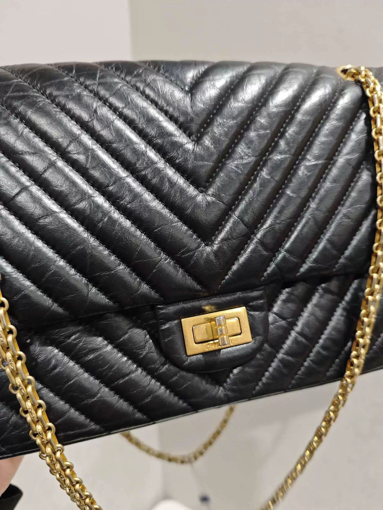 Chanel Pre-loved Bag Very good condition Size ONE SIZE - 3 Thumbnail