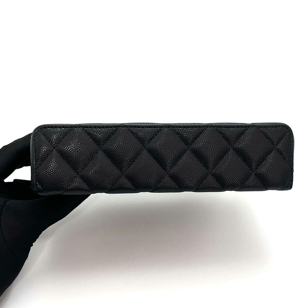 Chanel Pre-loved Bag Very good condition Size ONE SIZE - 5 Thumbnail