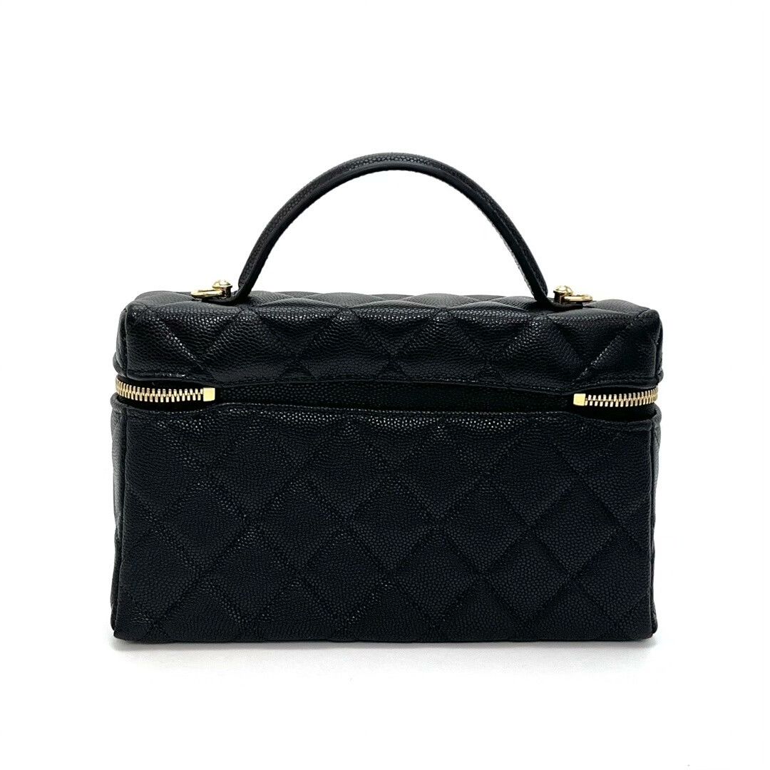 Chanel Pre-loved Bag Very good condition Size ONE SIZE - 2 Thumbnail